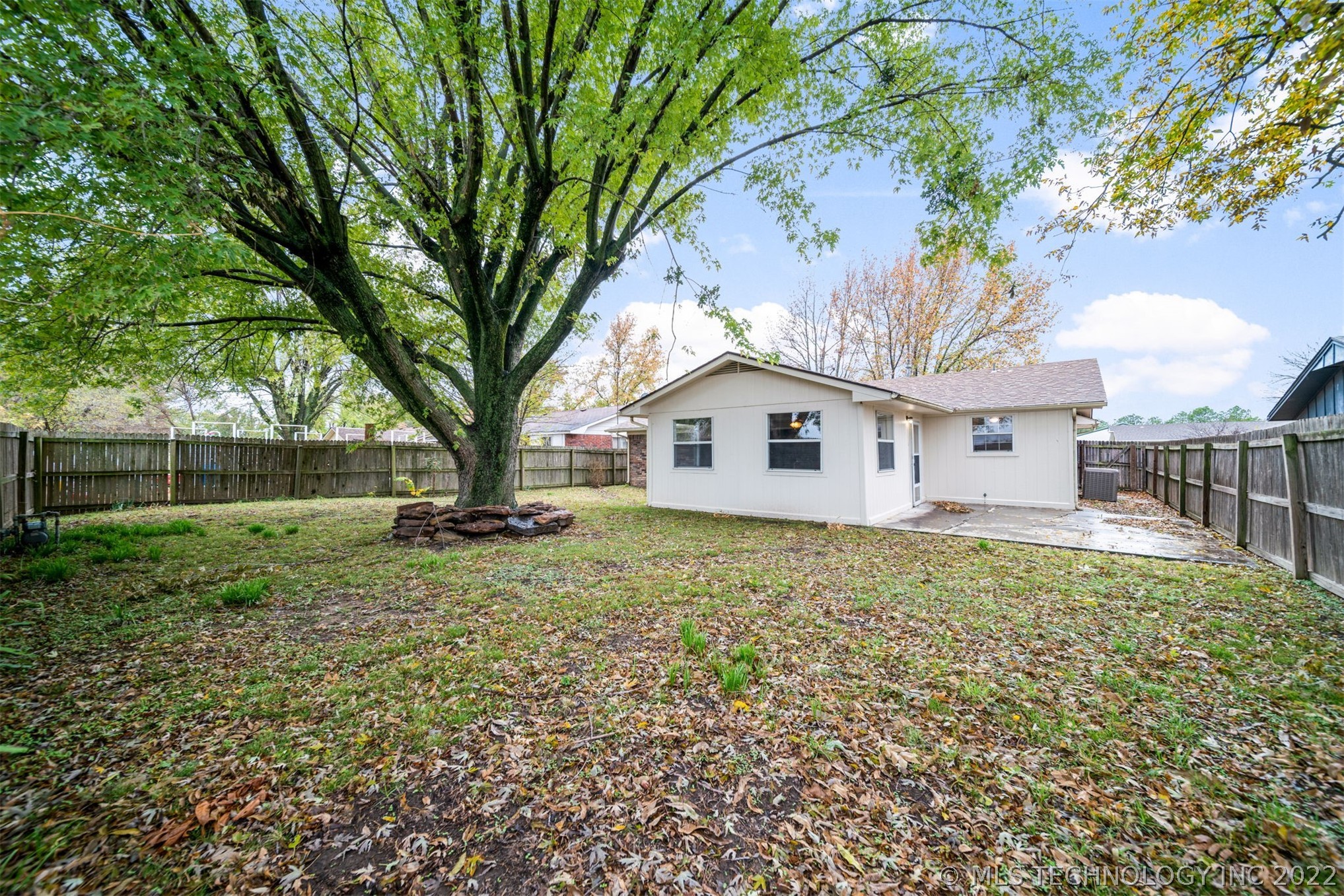 413 N Oklahoma Street