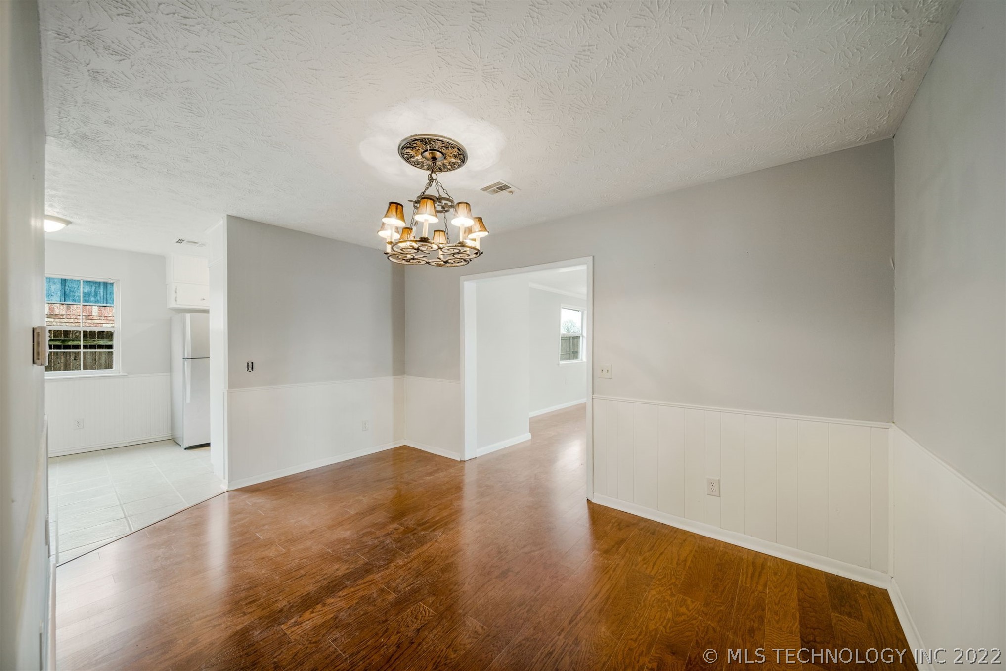 413 N Oklahoma Street