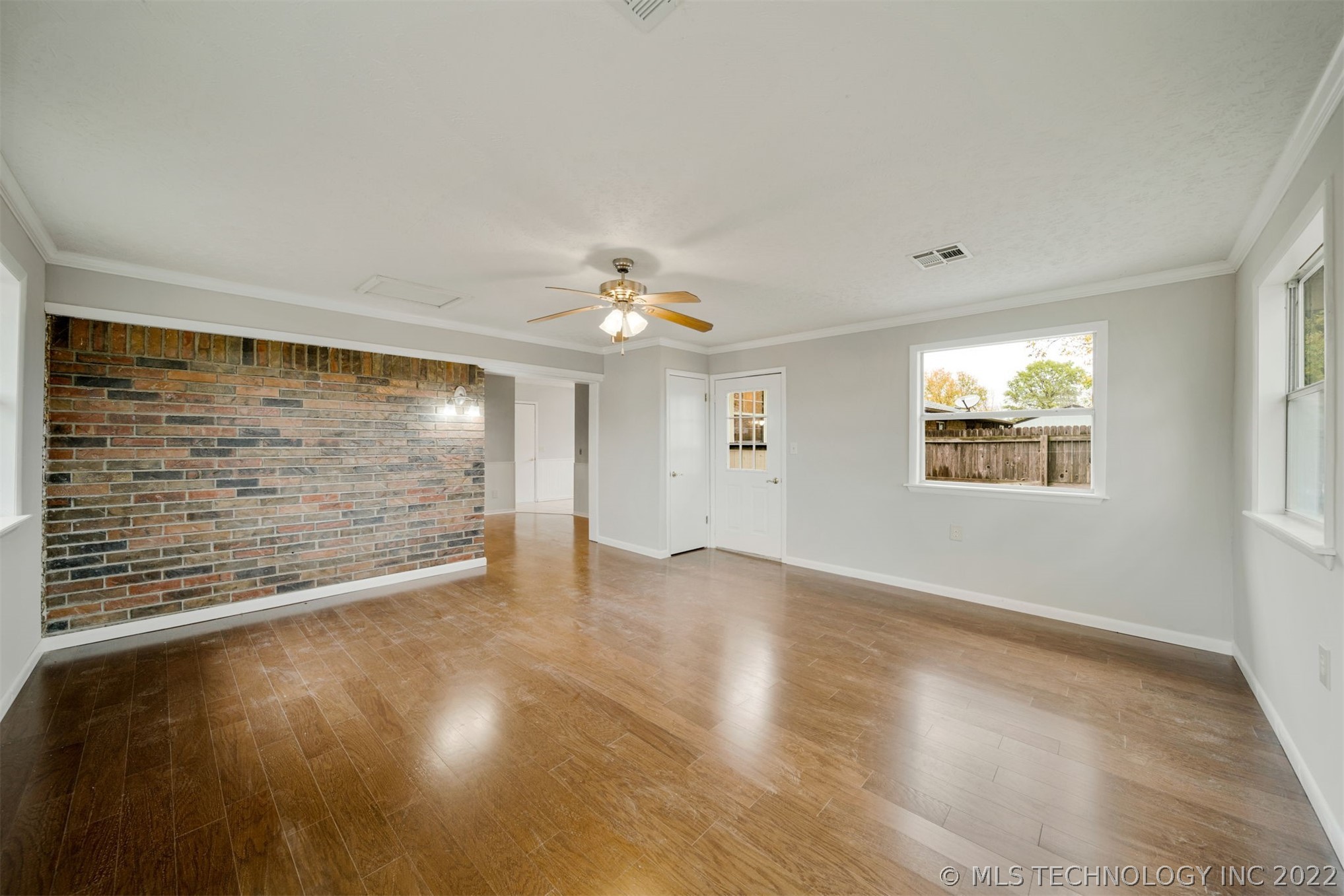 413 N Oklahoma Street