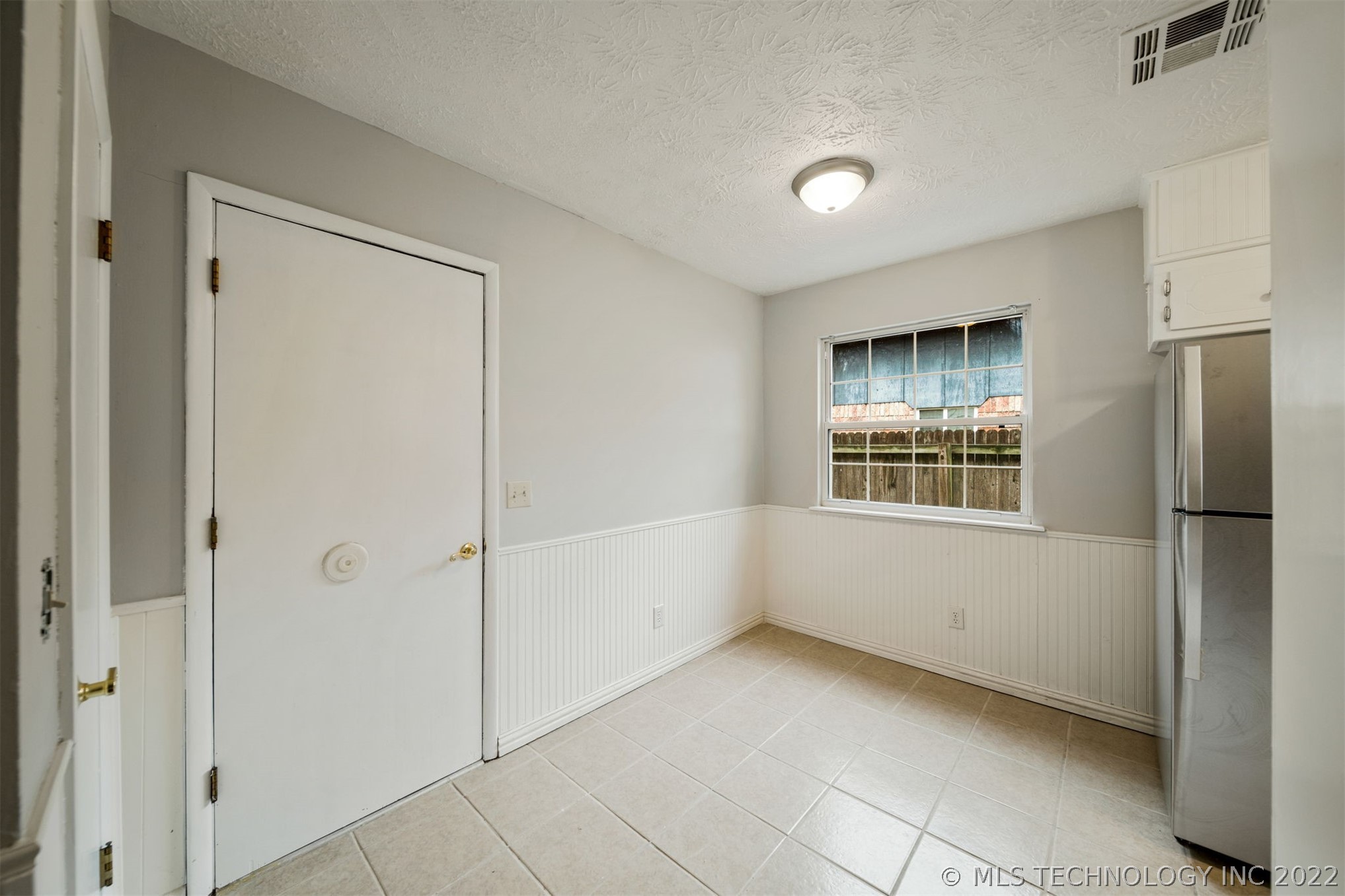 413 N Oklahoma Street