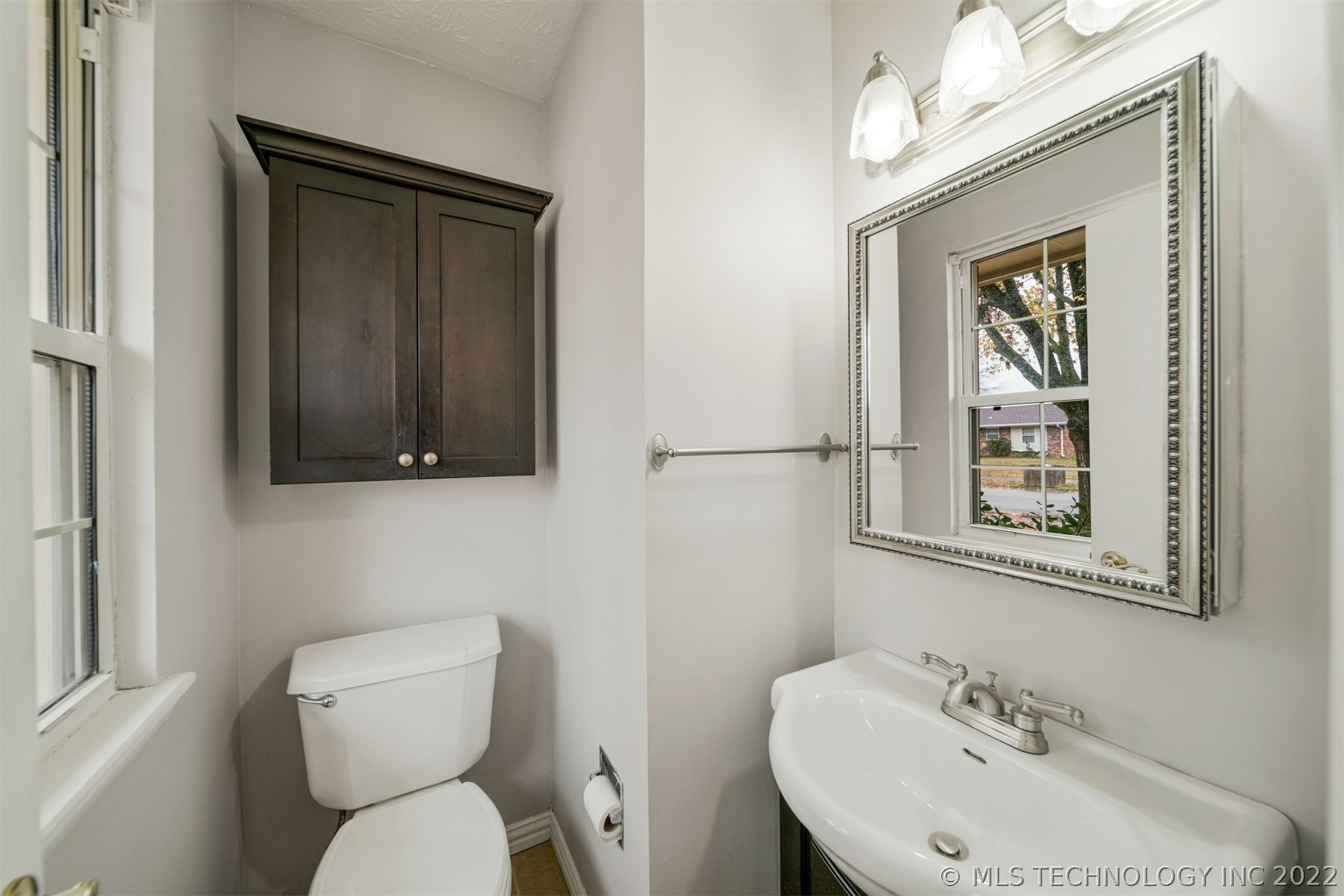 413 N Oklahoma Street