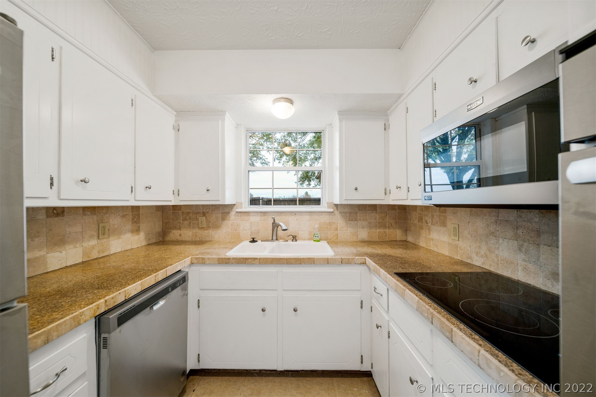 413 N Oklahoma Street