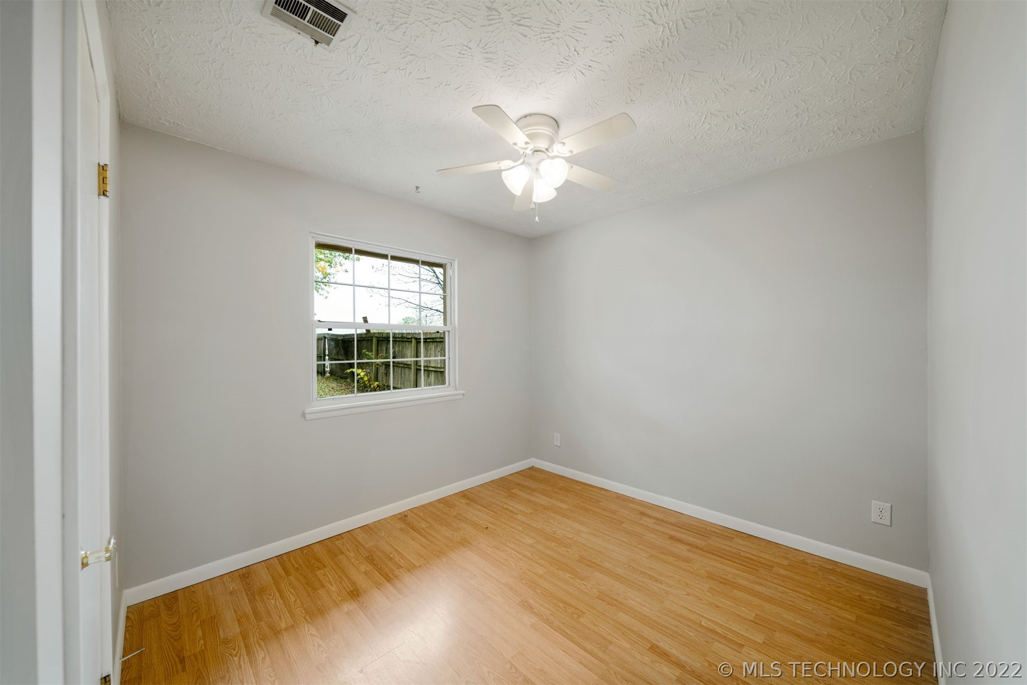 413 N Oklahoma Street