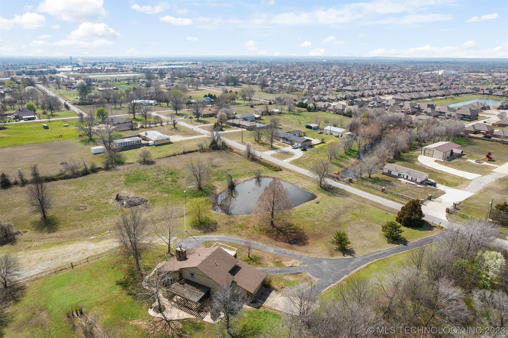 10565 N 123rd East Avenue