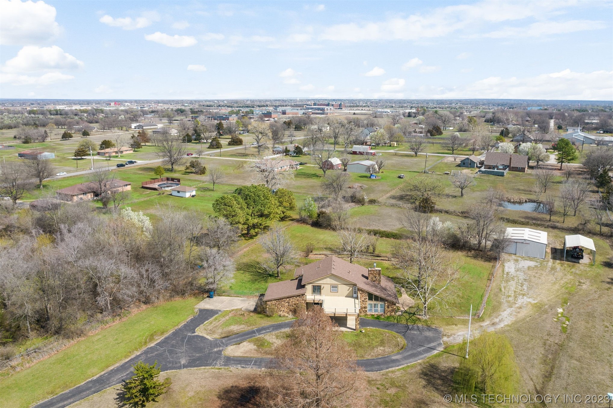 10565 N 123rd East Avenue