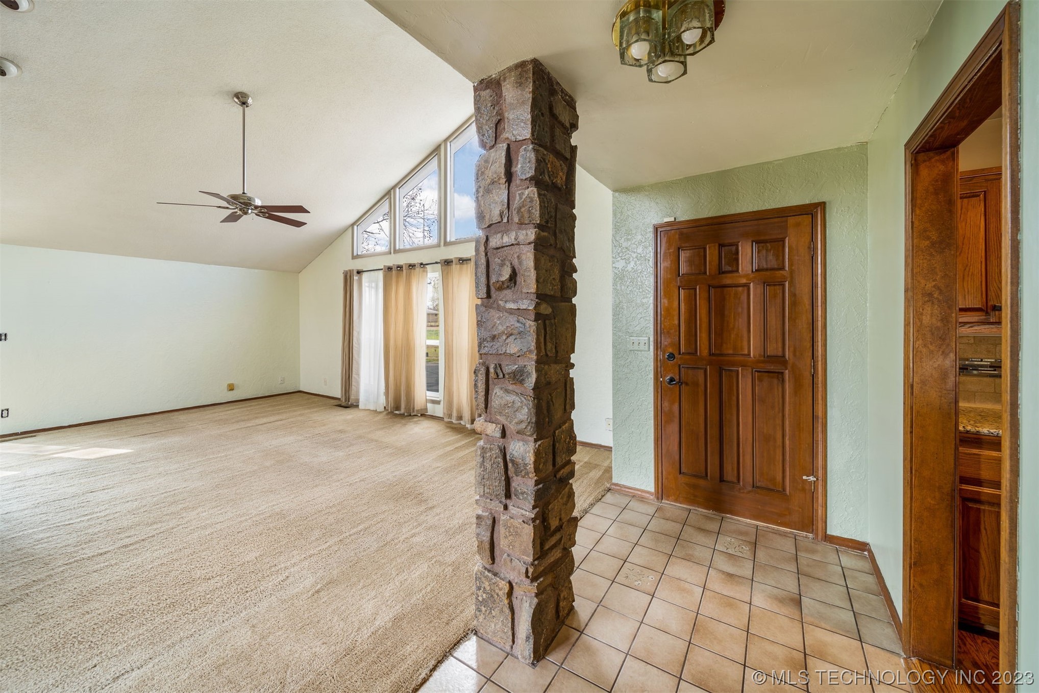 10565 N 123rd East Avenue