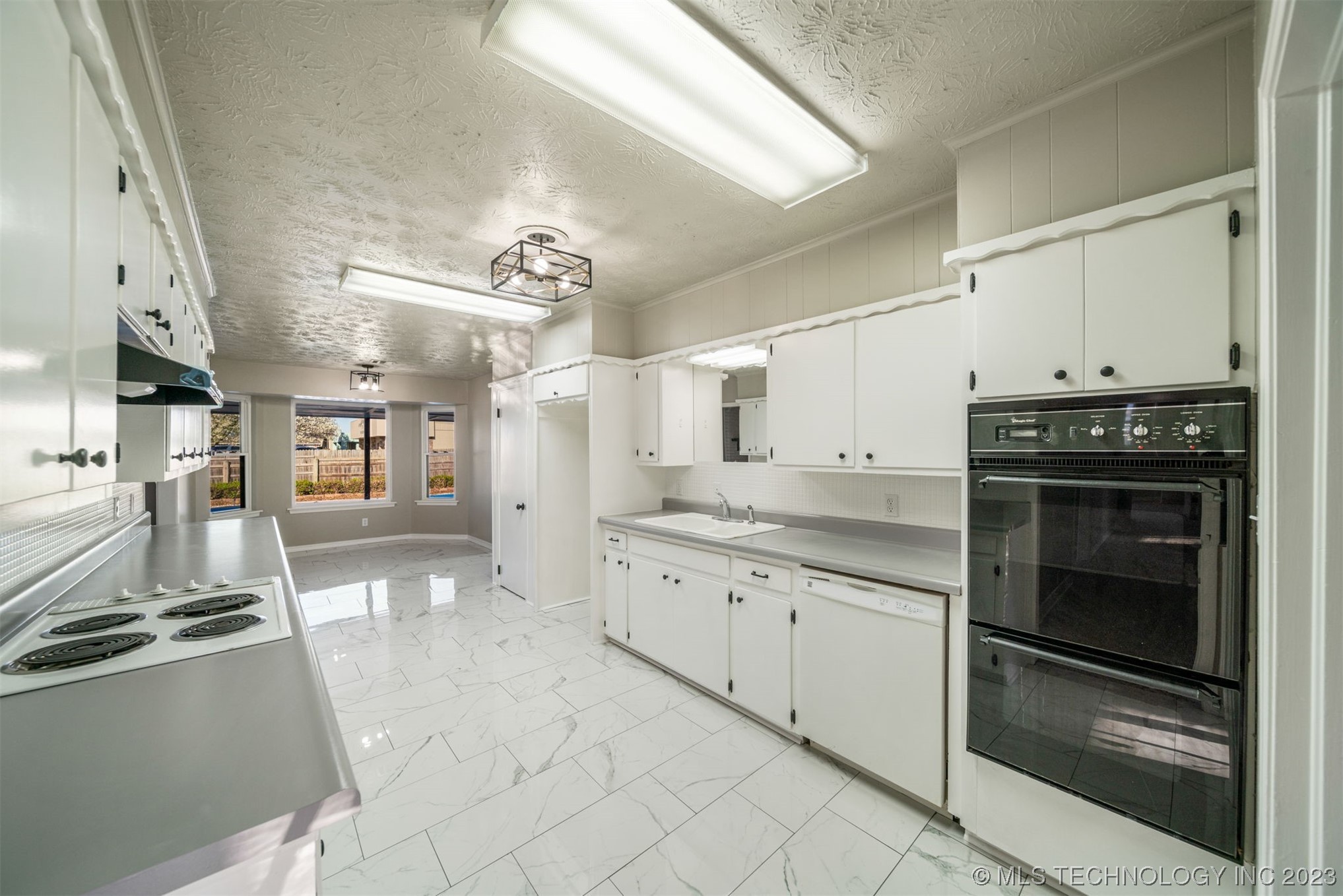 1401 N Choctaw Place