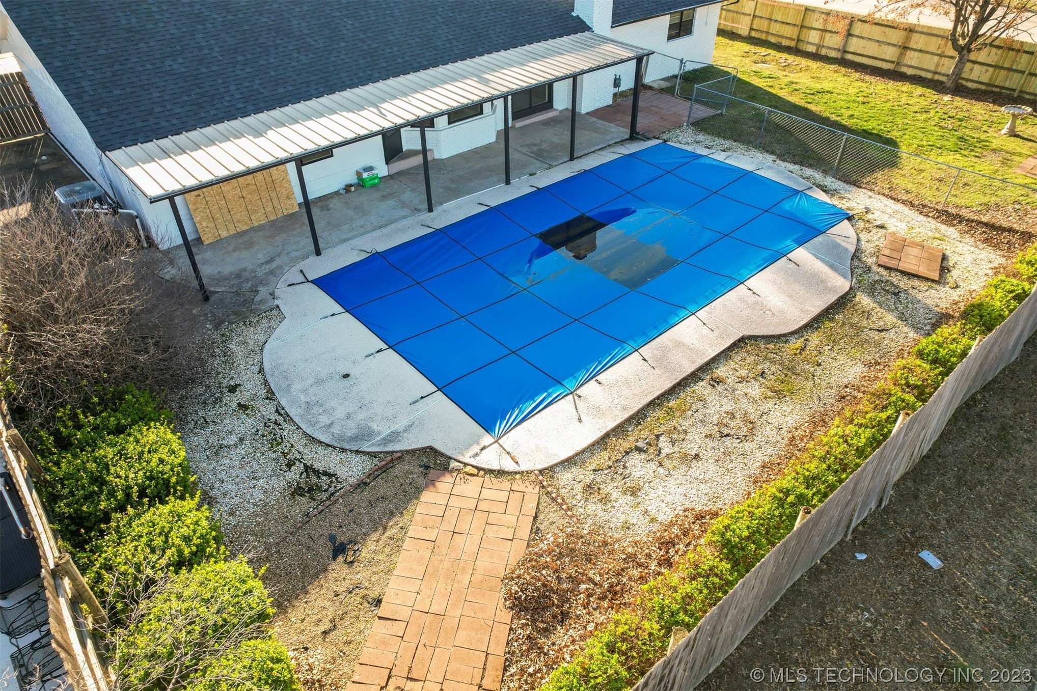 1401 N Choctaw Place