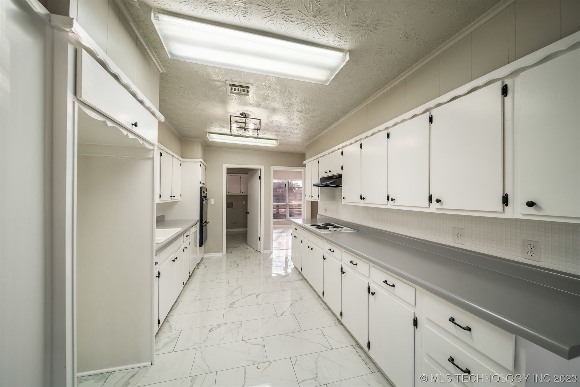 1401 N Choctaw Place