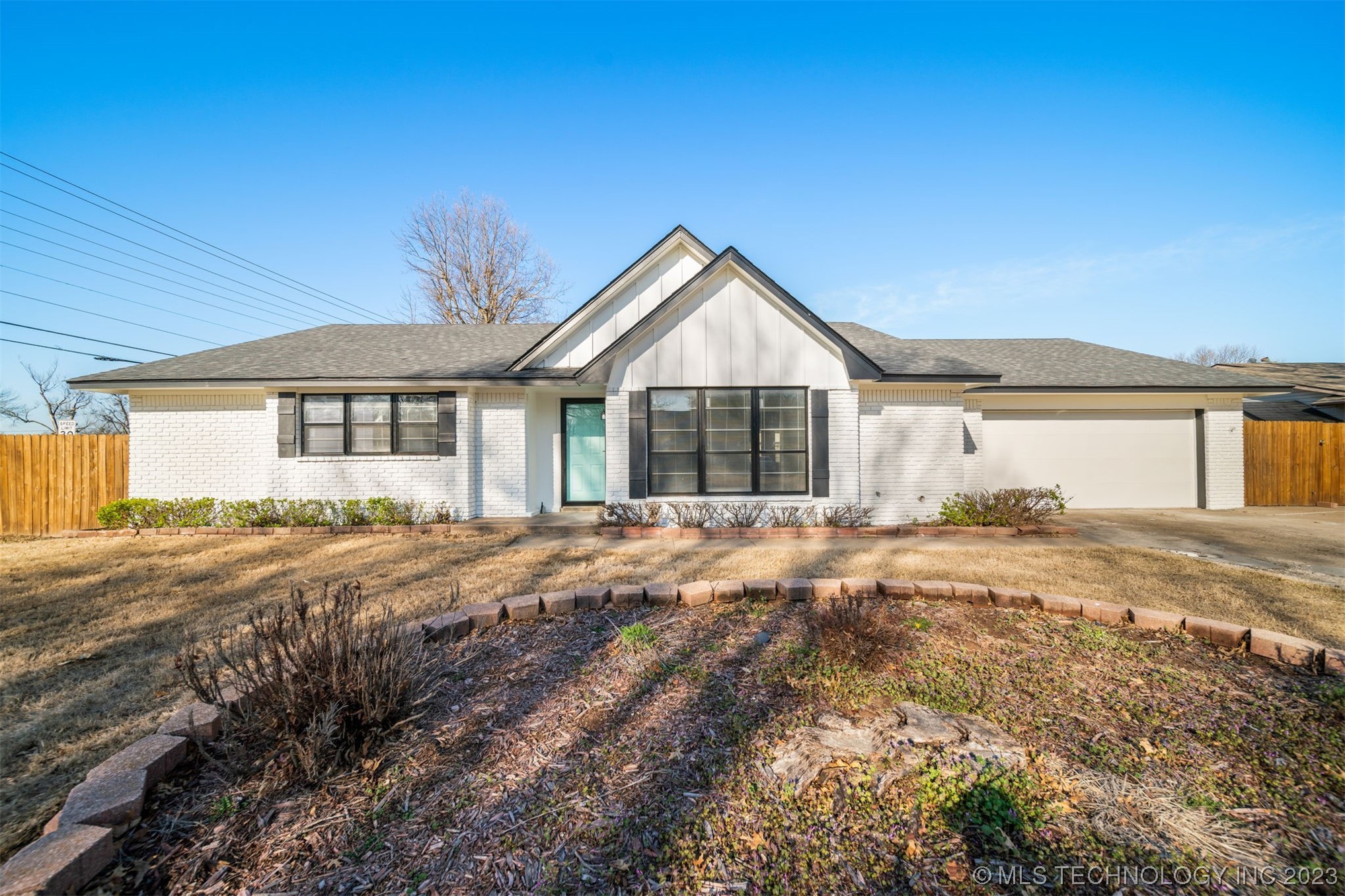 1401 N Choctaw Place