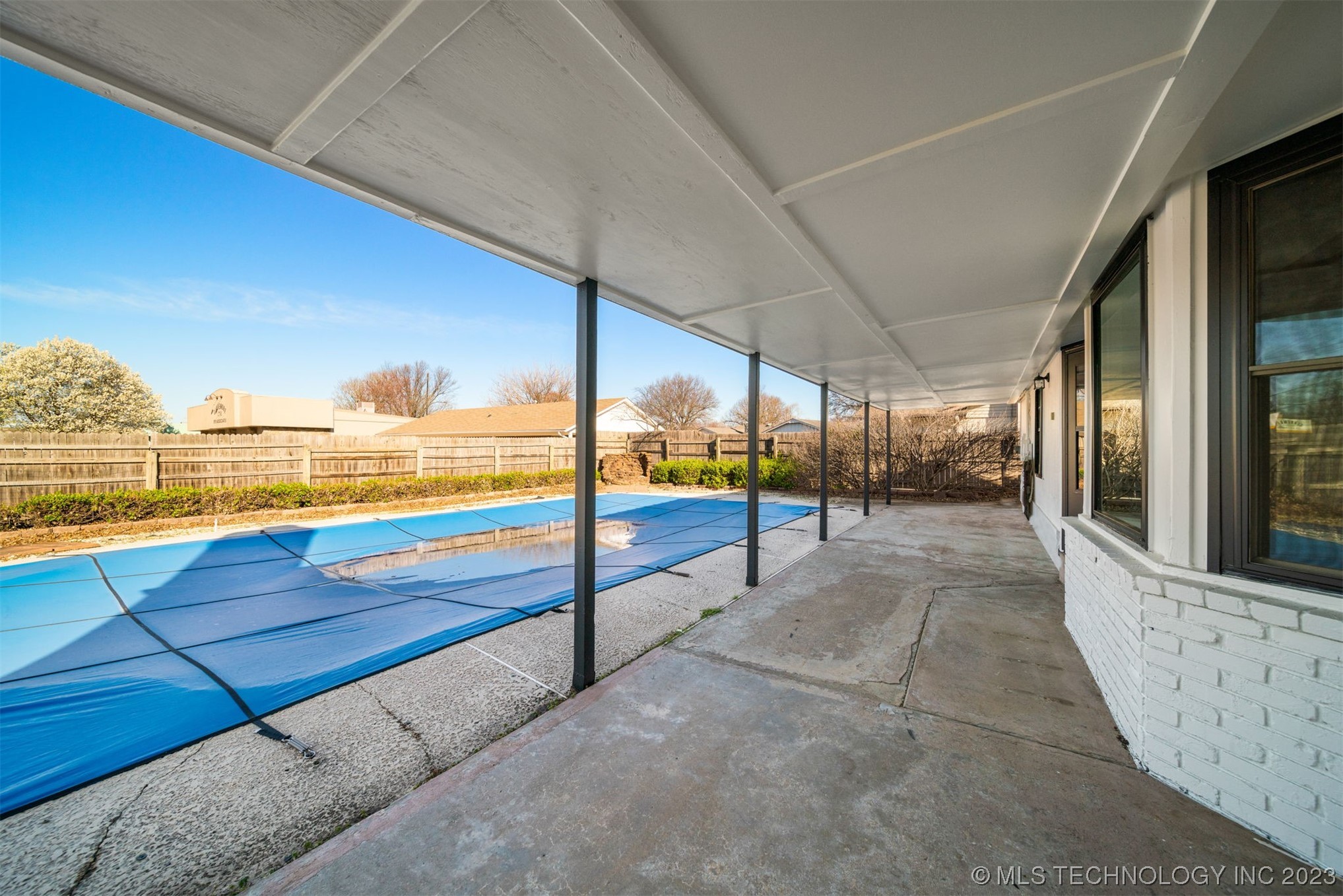 1401 N Choctaw Place