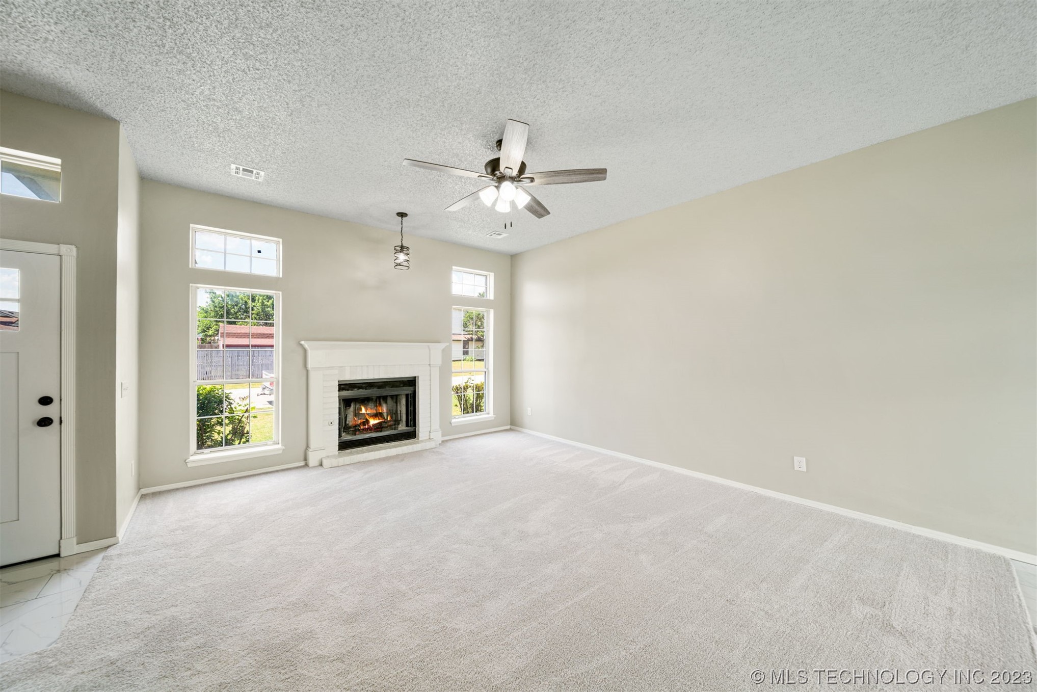 12302 E 87th Street N