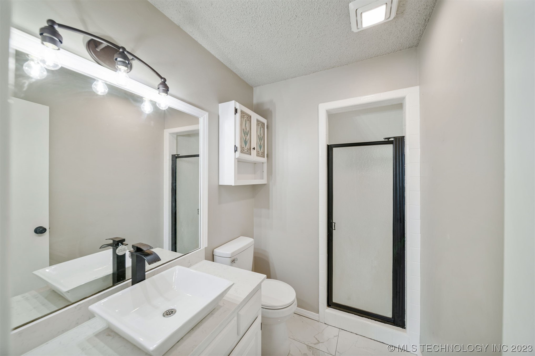 12302 E 87th Street N