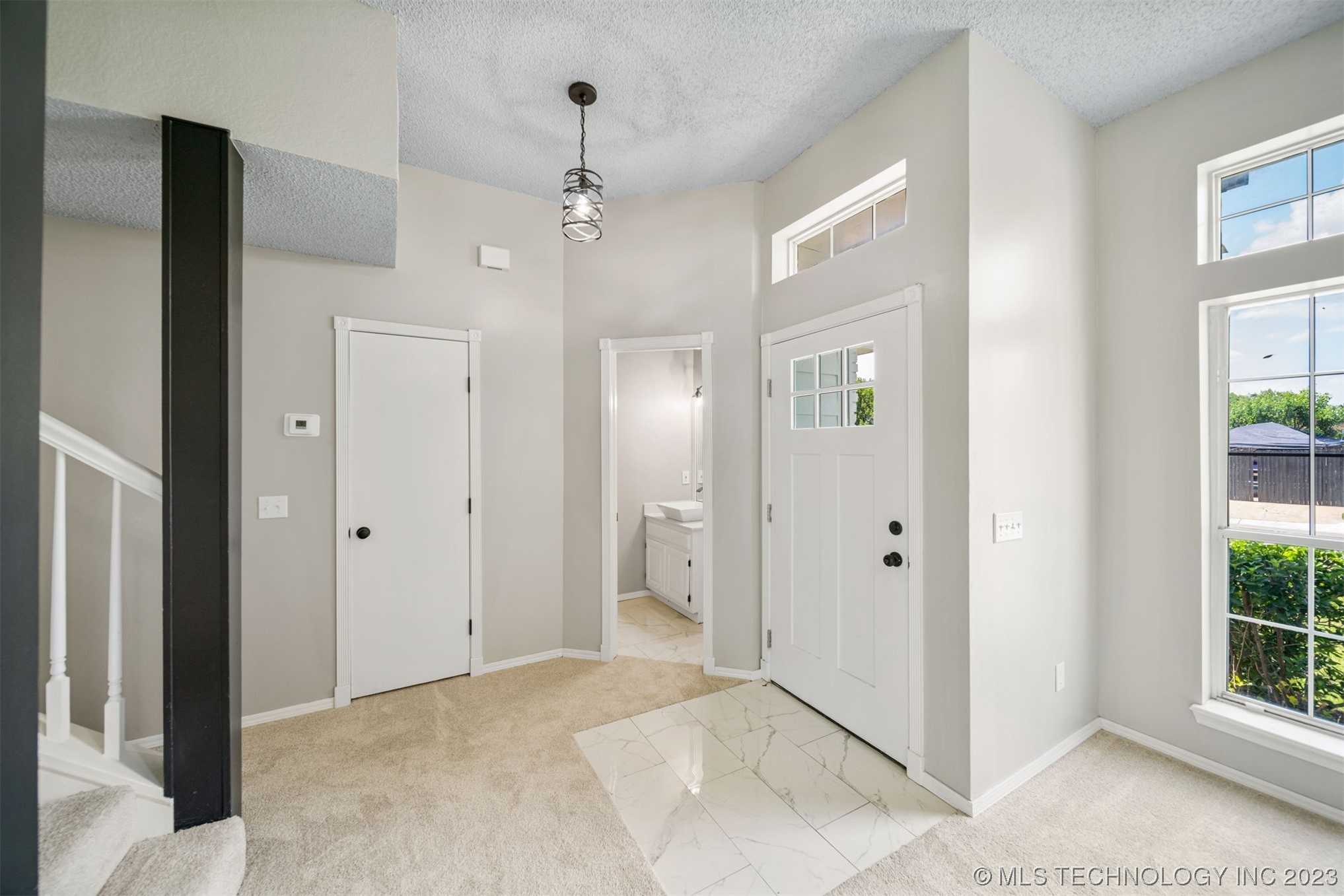 12302 E 87th Street N