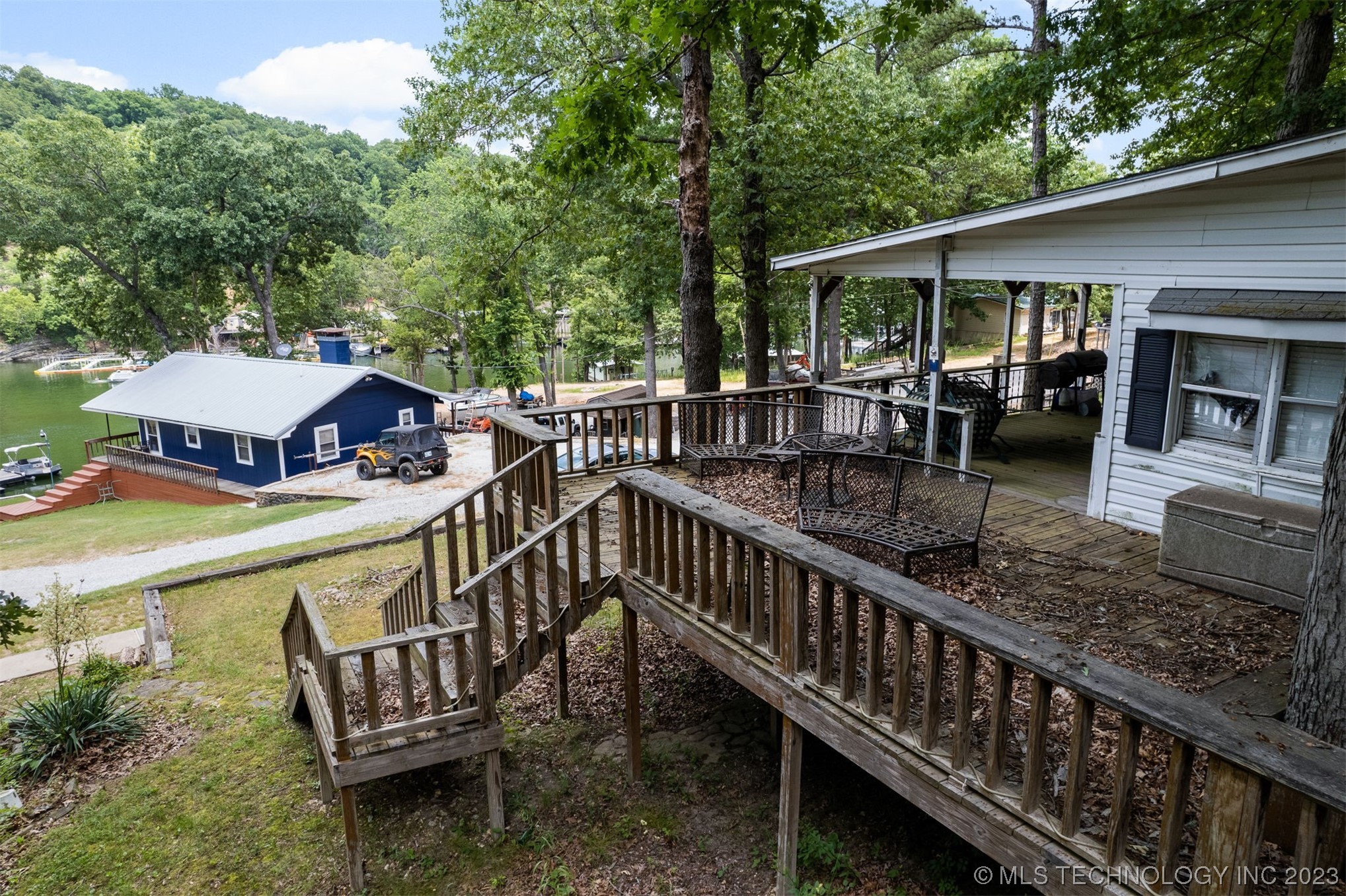 413 Private Road 046