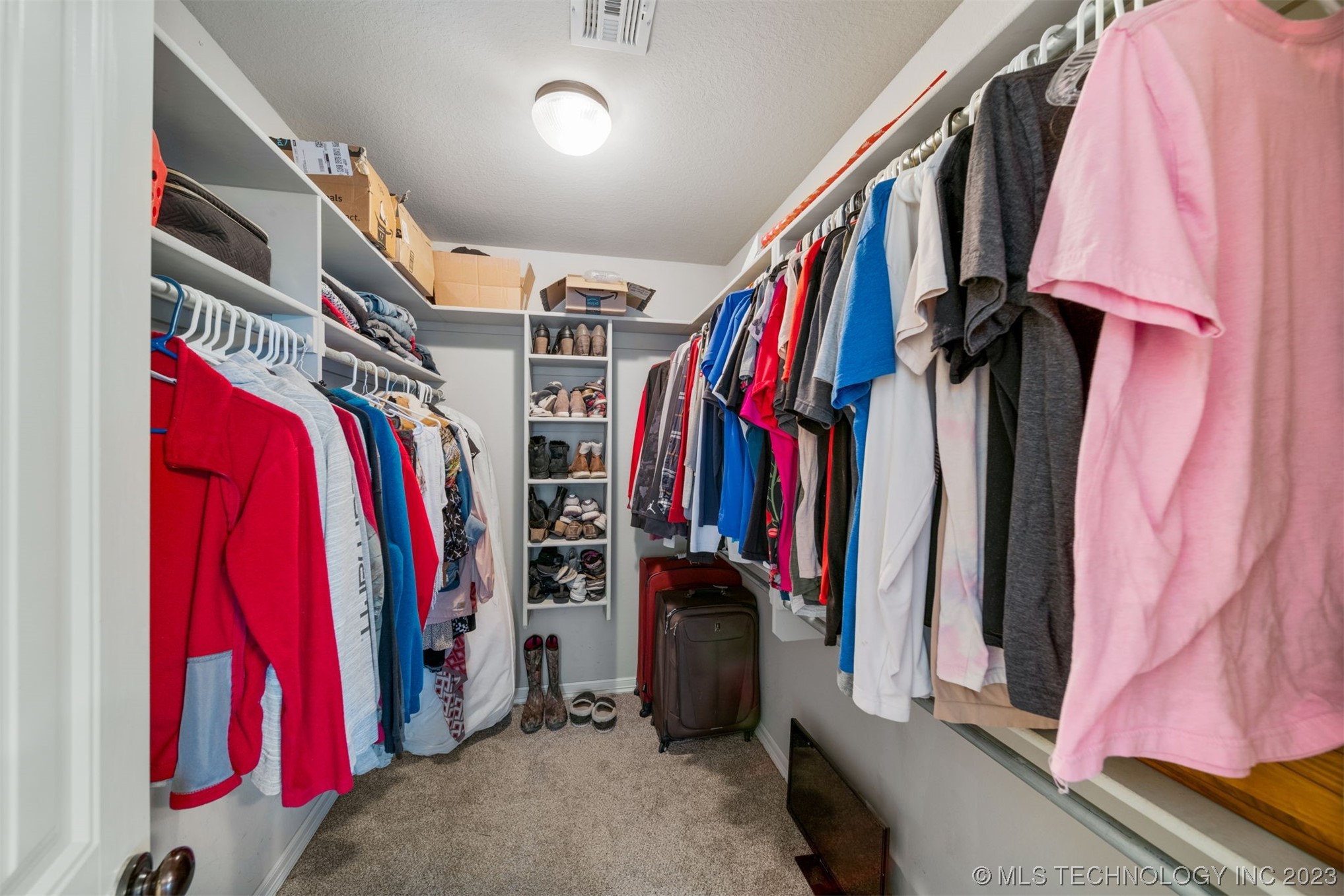 25232 Willow Tree Court