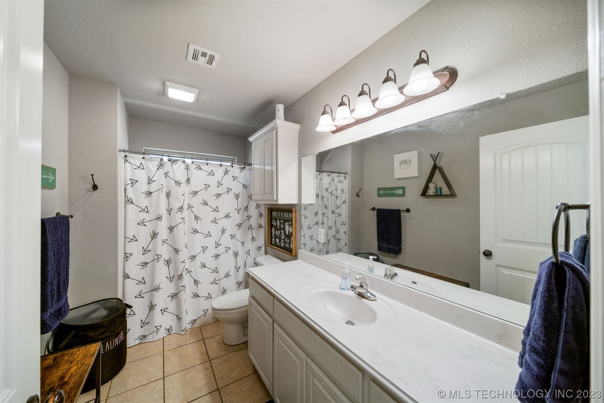 25232 Willow Tree Court