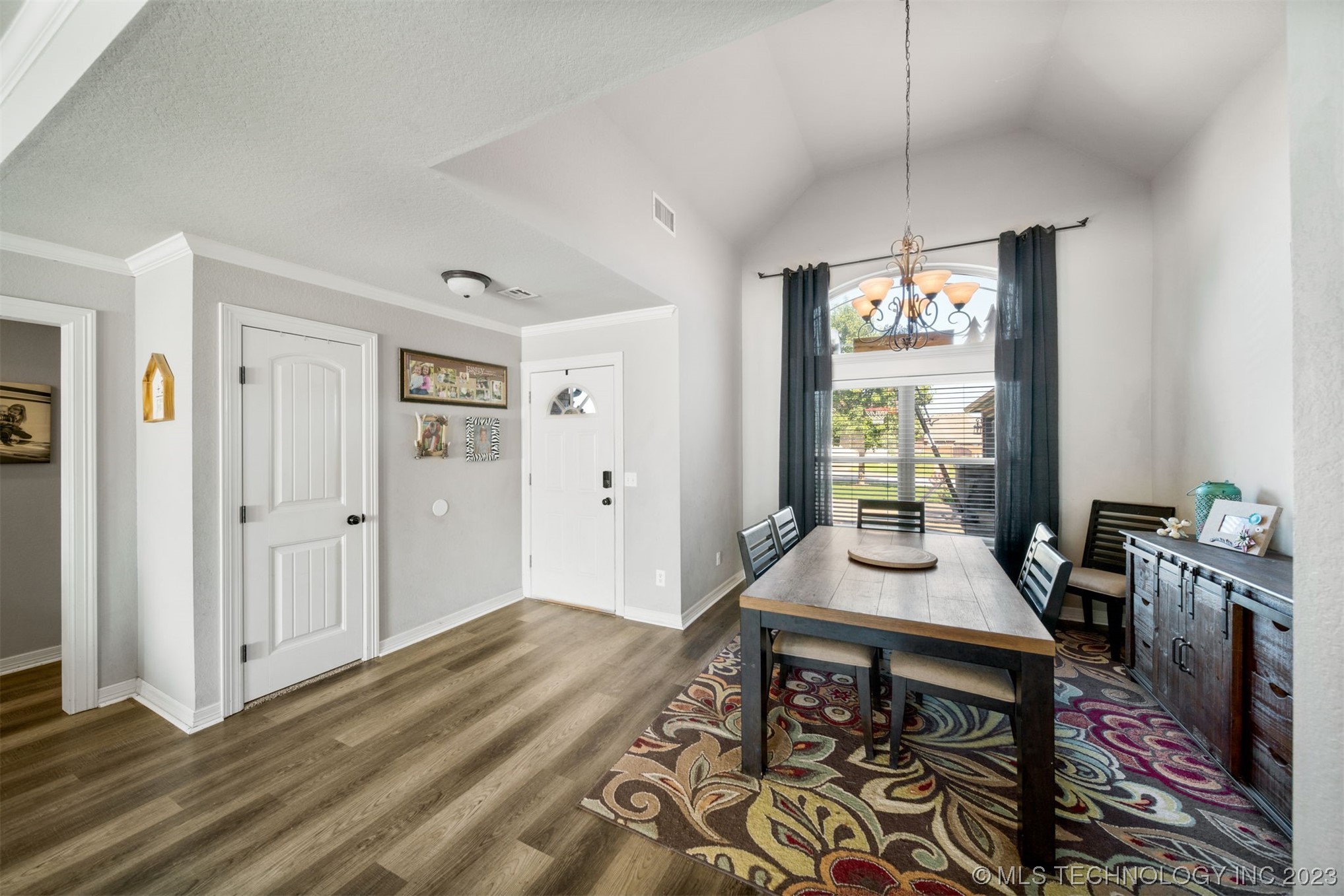 25232 Willow Tree Court