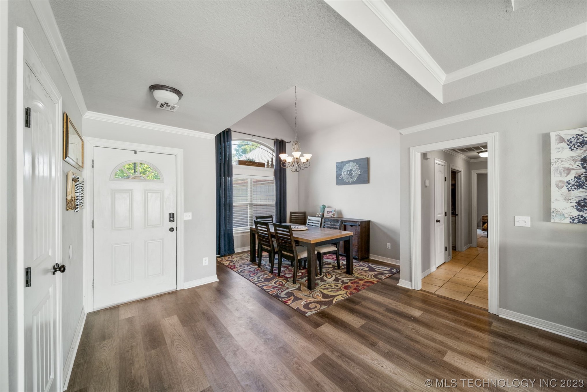 25232 Willow Tree Court