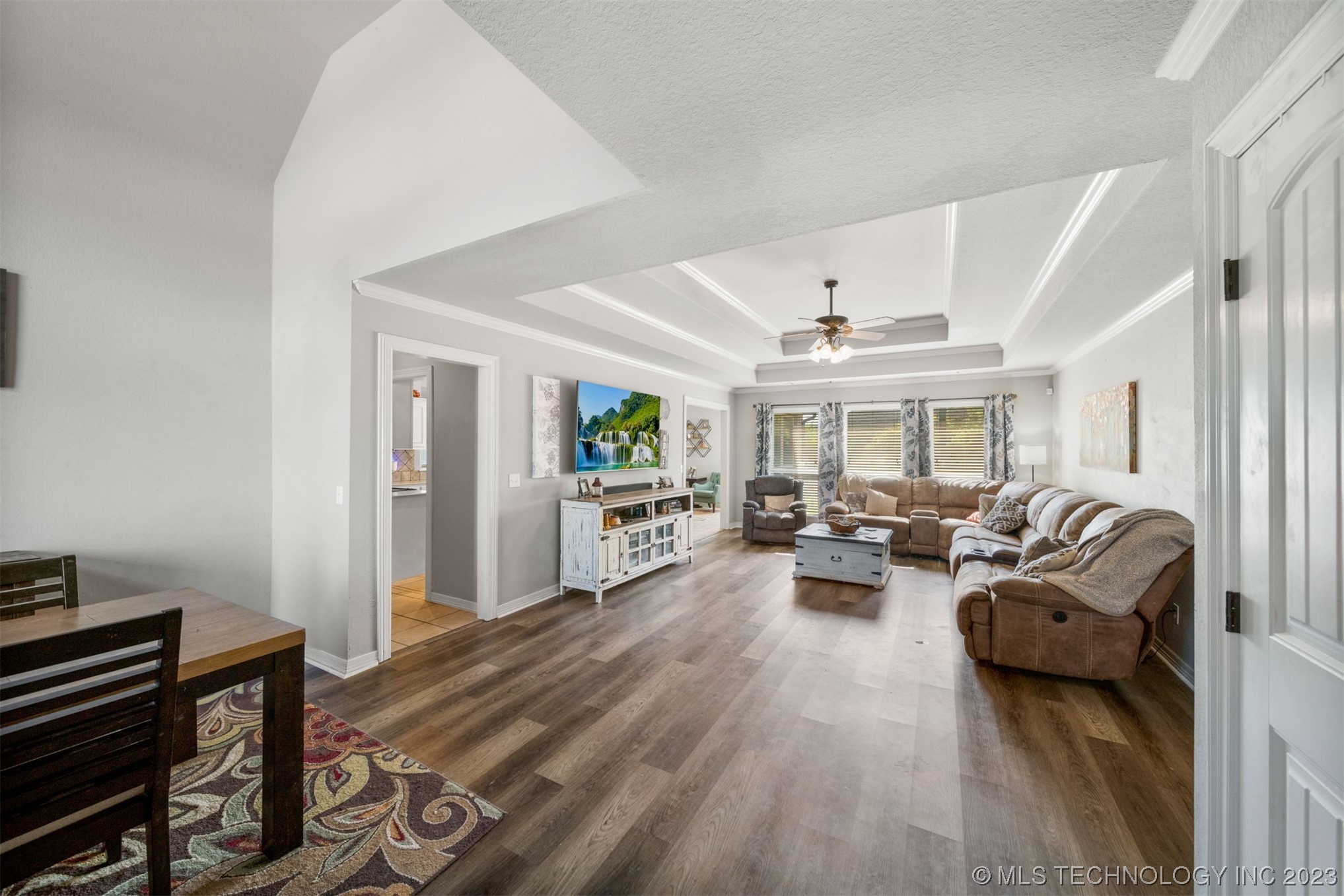 25232 Willow Tree Court