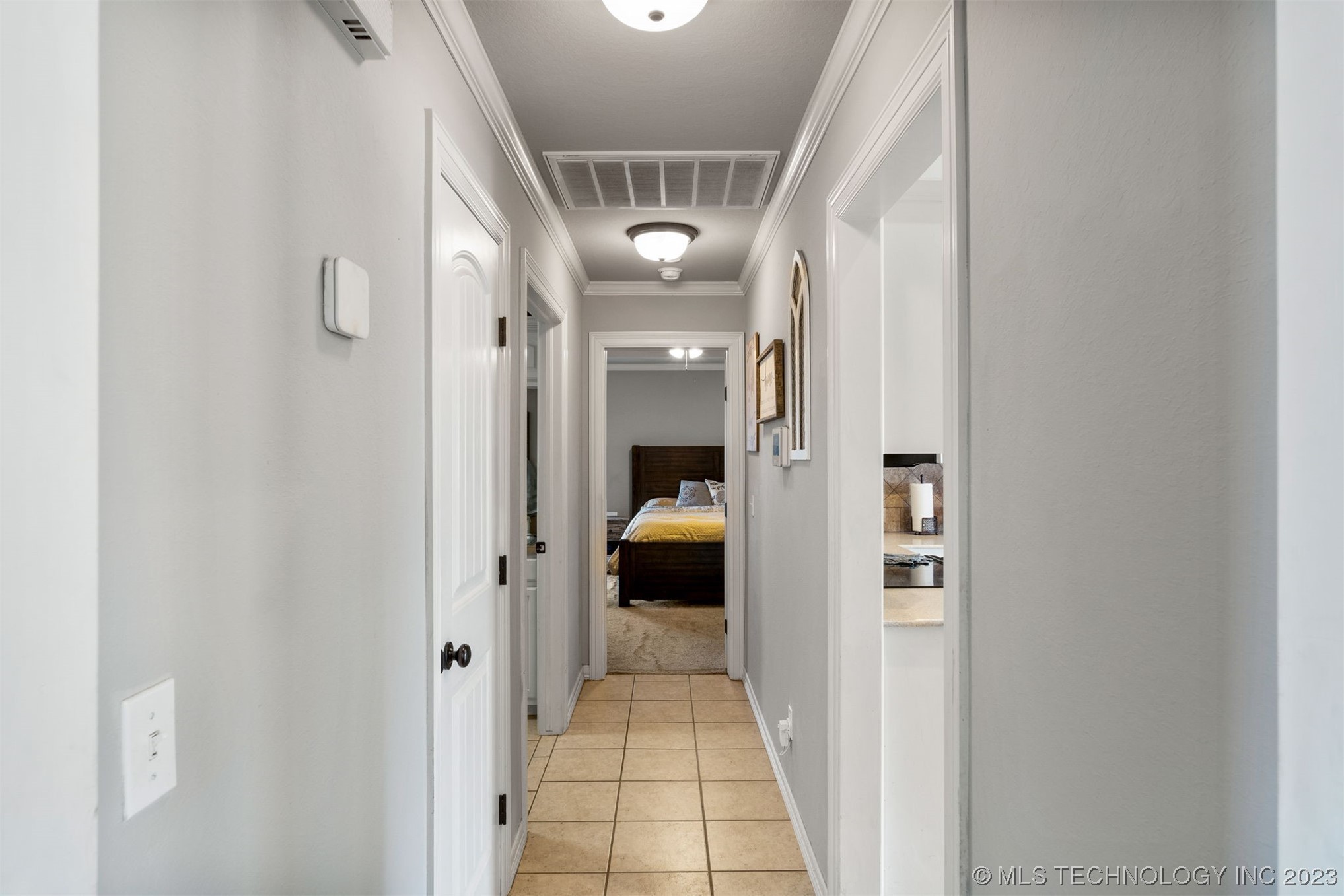 25232 Willow Tree Court