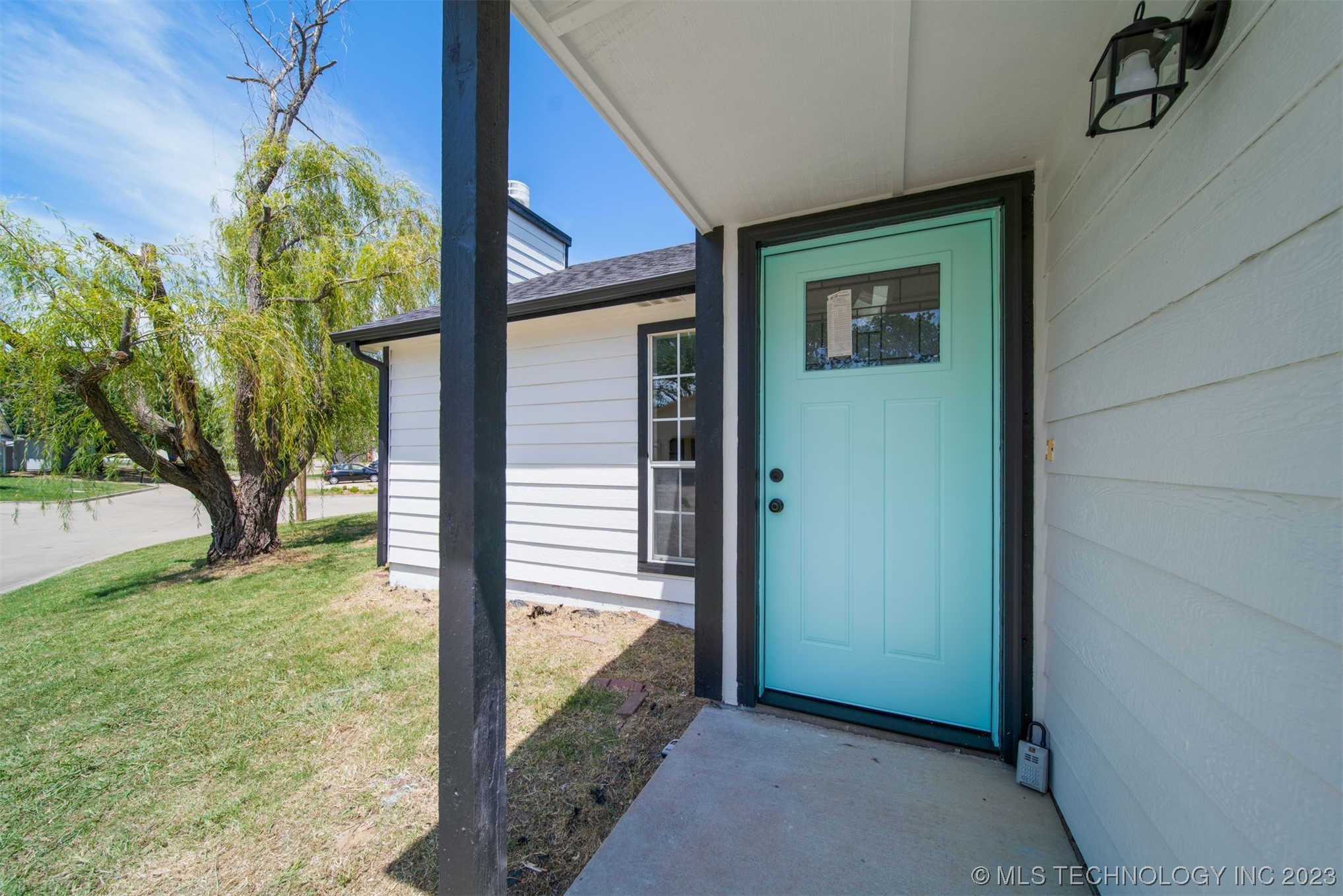 8401 N 116th East Place