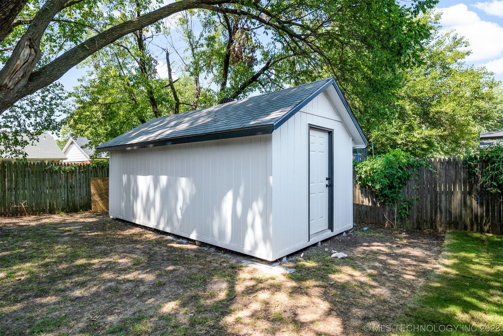 1108 N Hickory Court