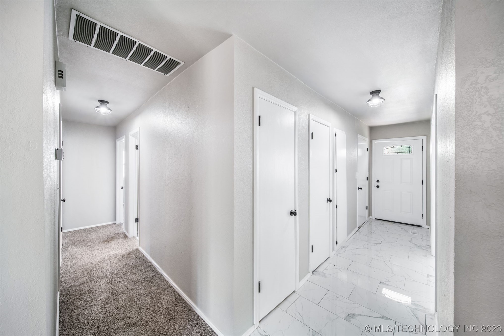 1108 N Hickory Court