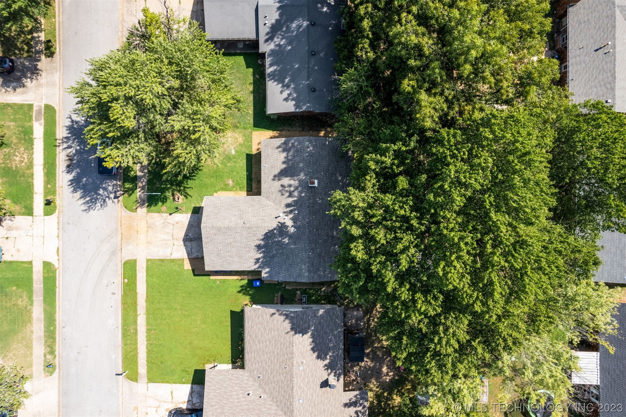 1108 N Hickory Court