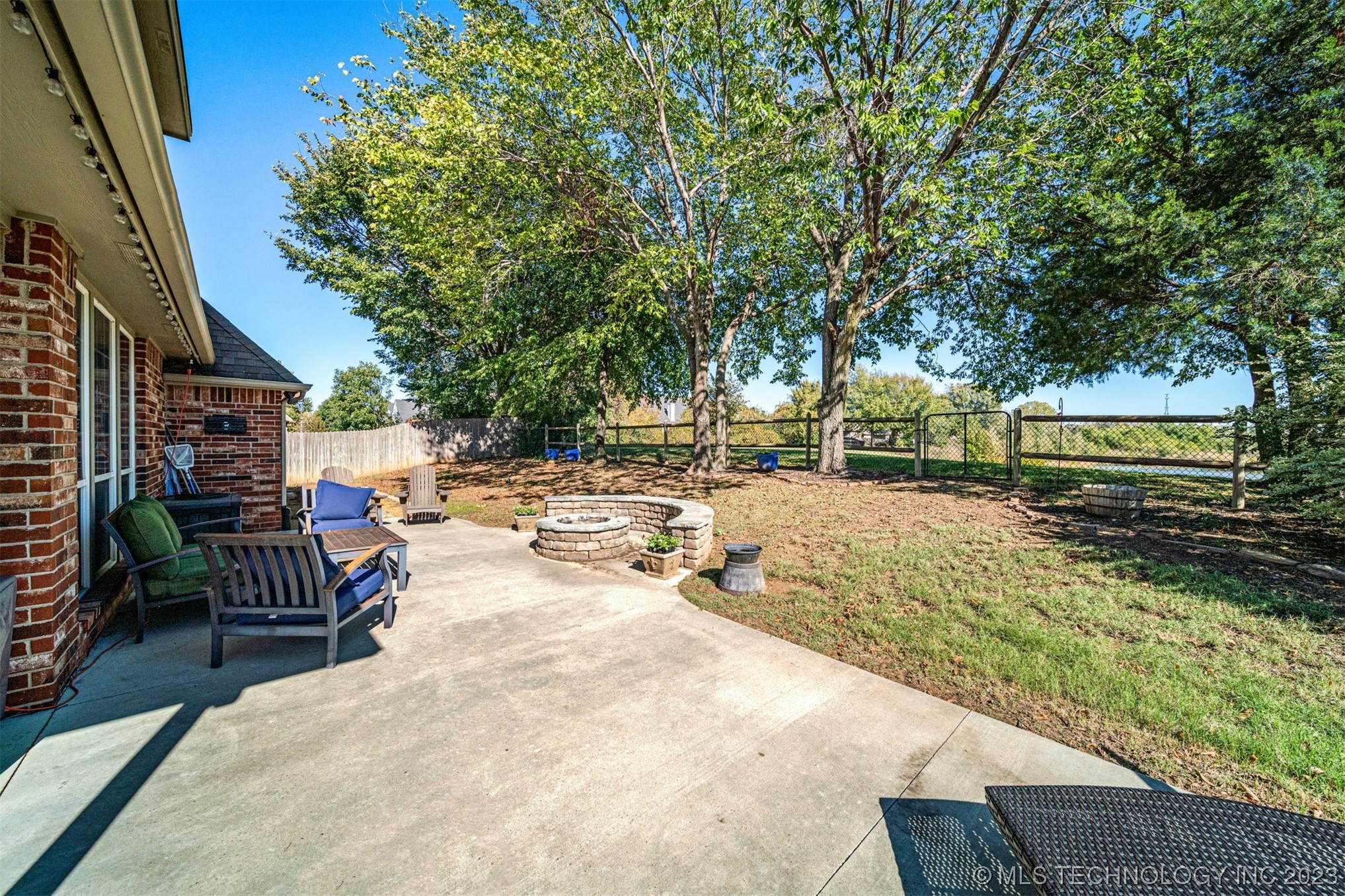 9405 N 105th East Avenue