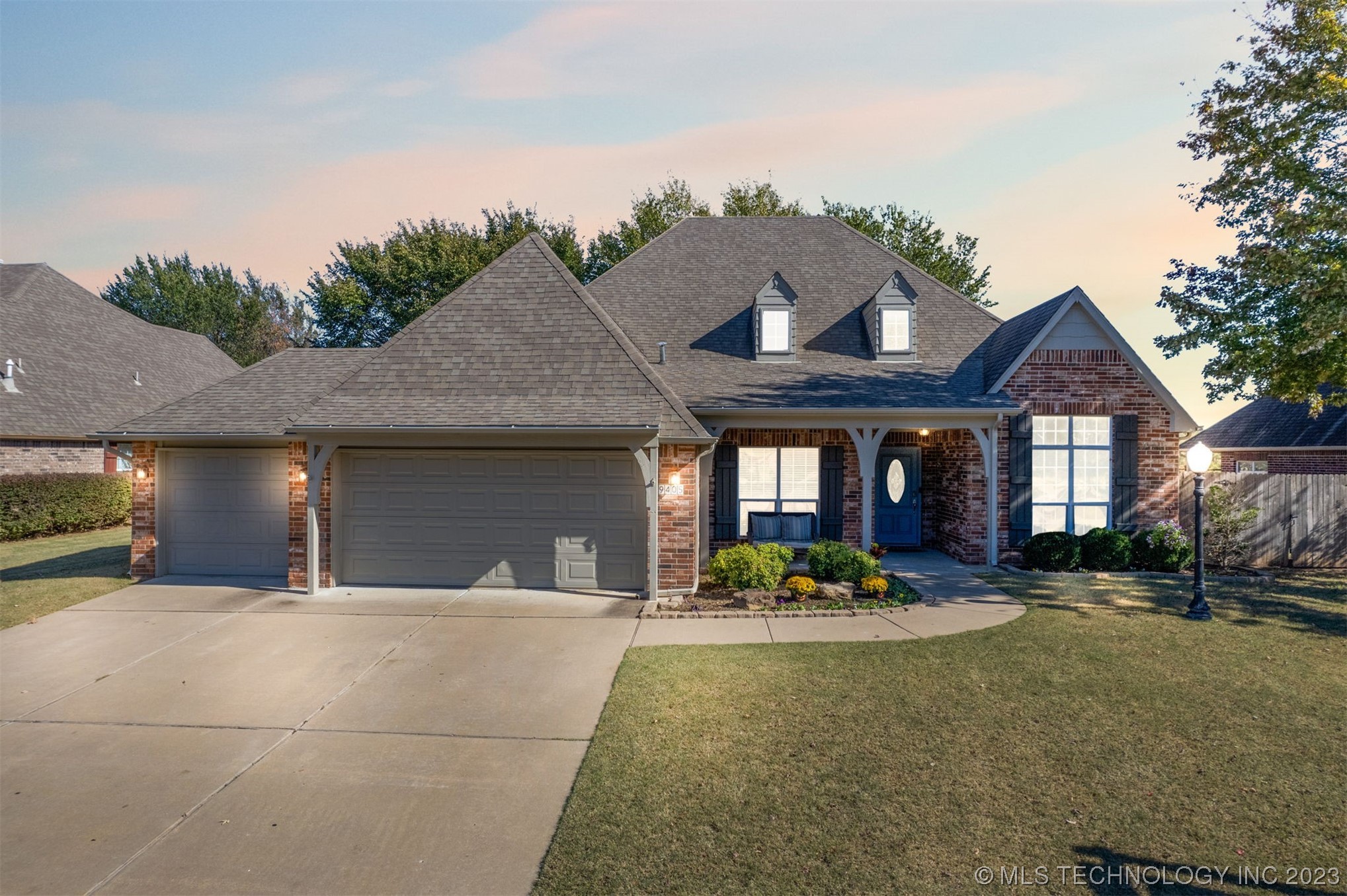 9405 N 105th East Avenue