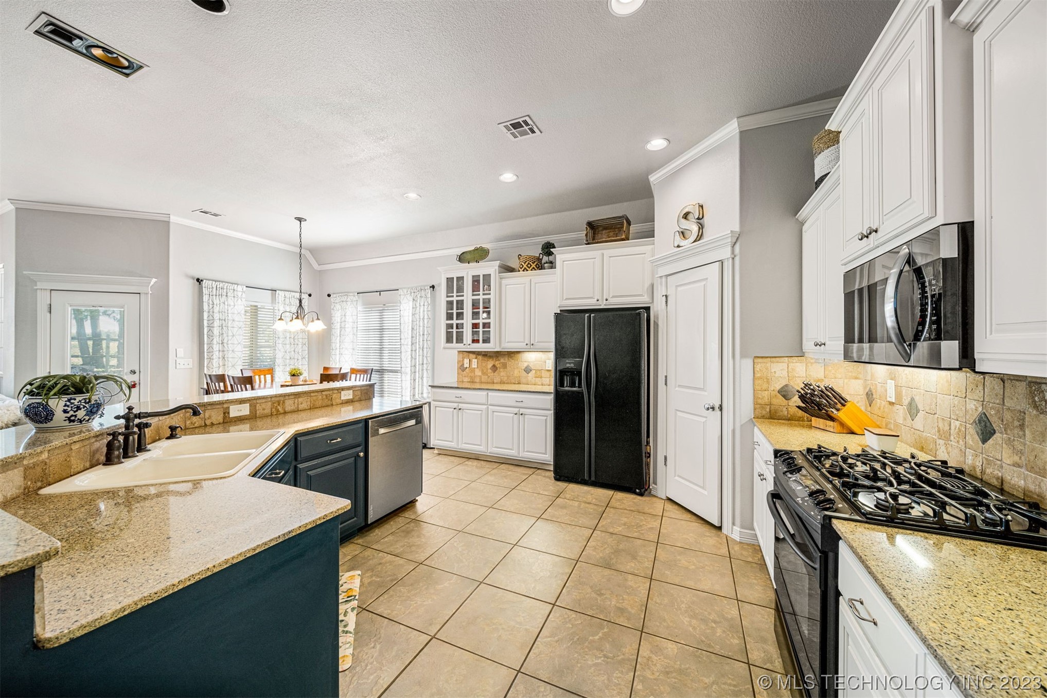 9405 N 105th East Avenue