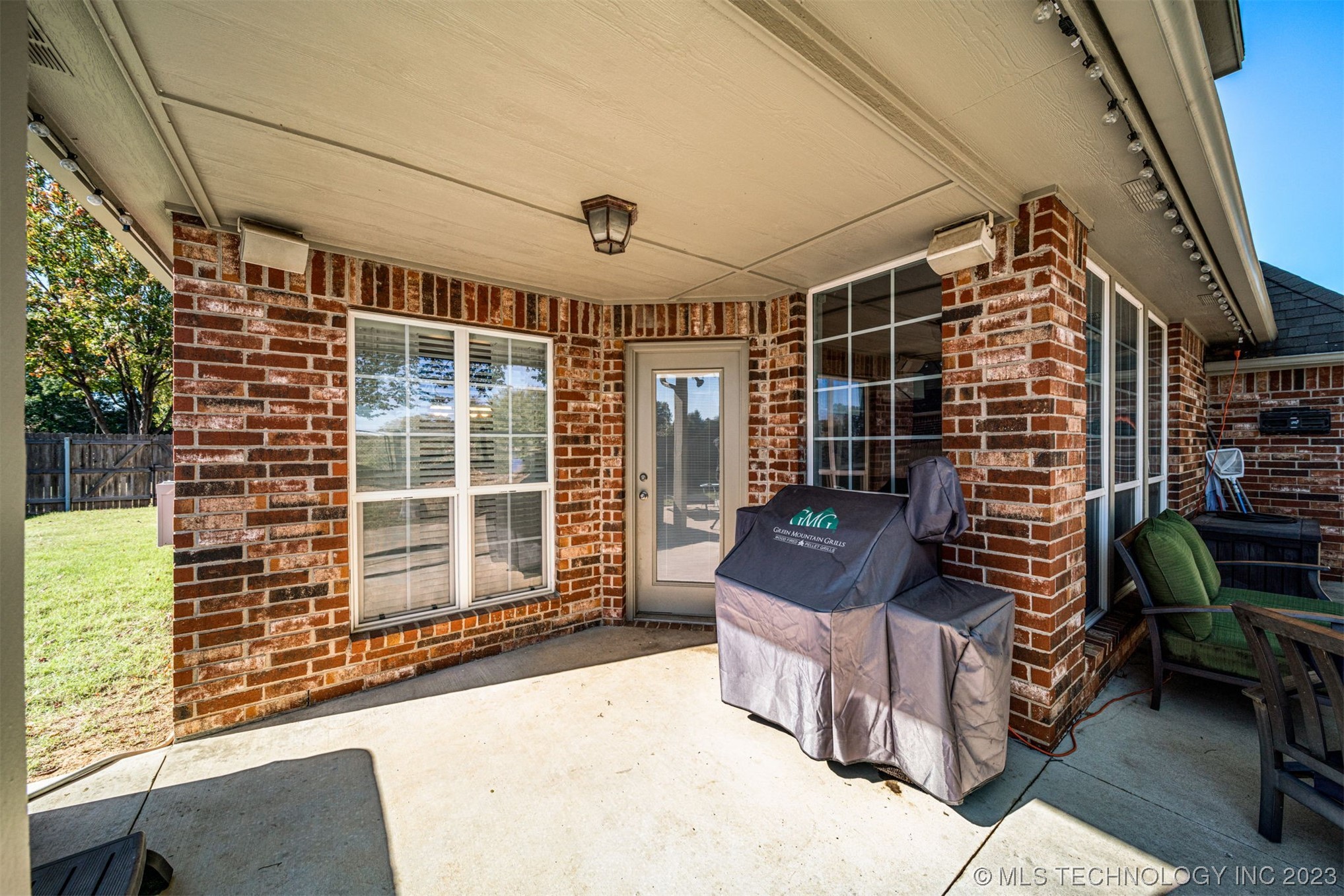 9405 N 105th East Avenue