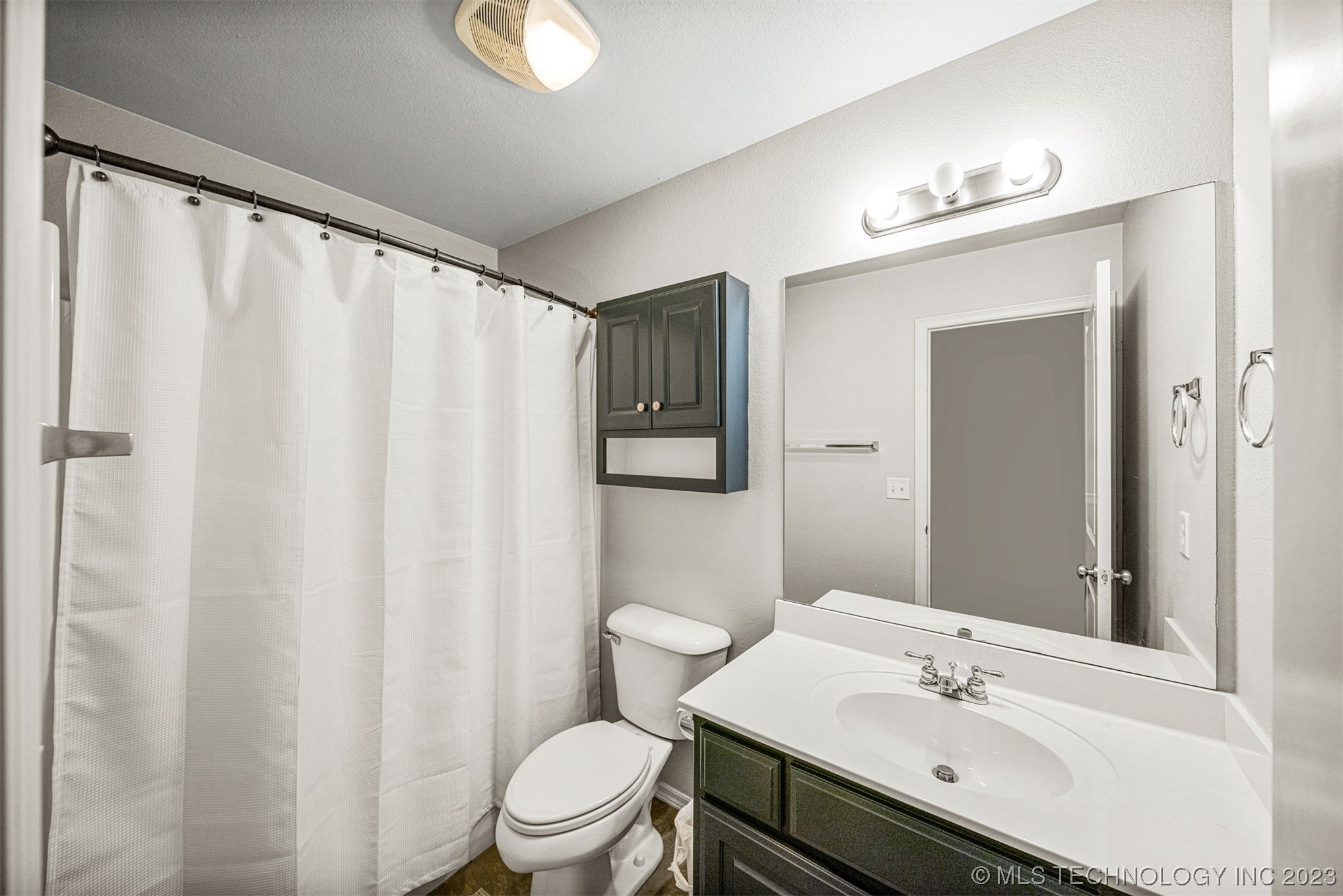 9405 N 105th East Avenue