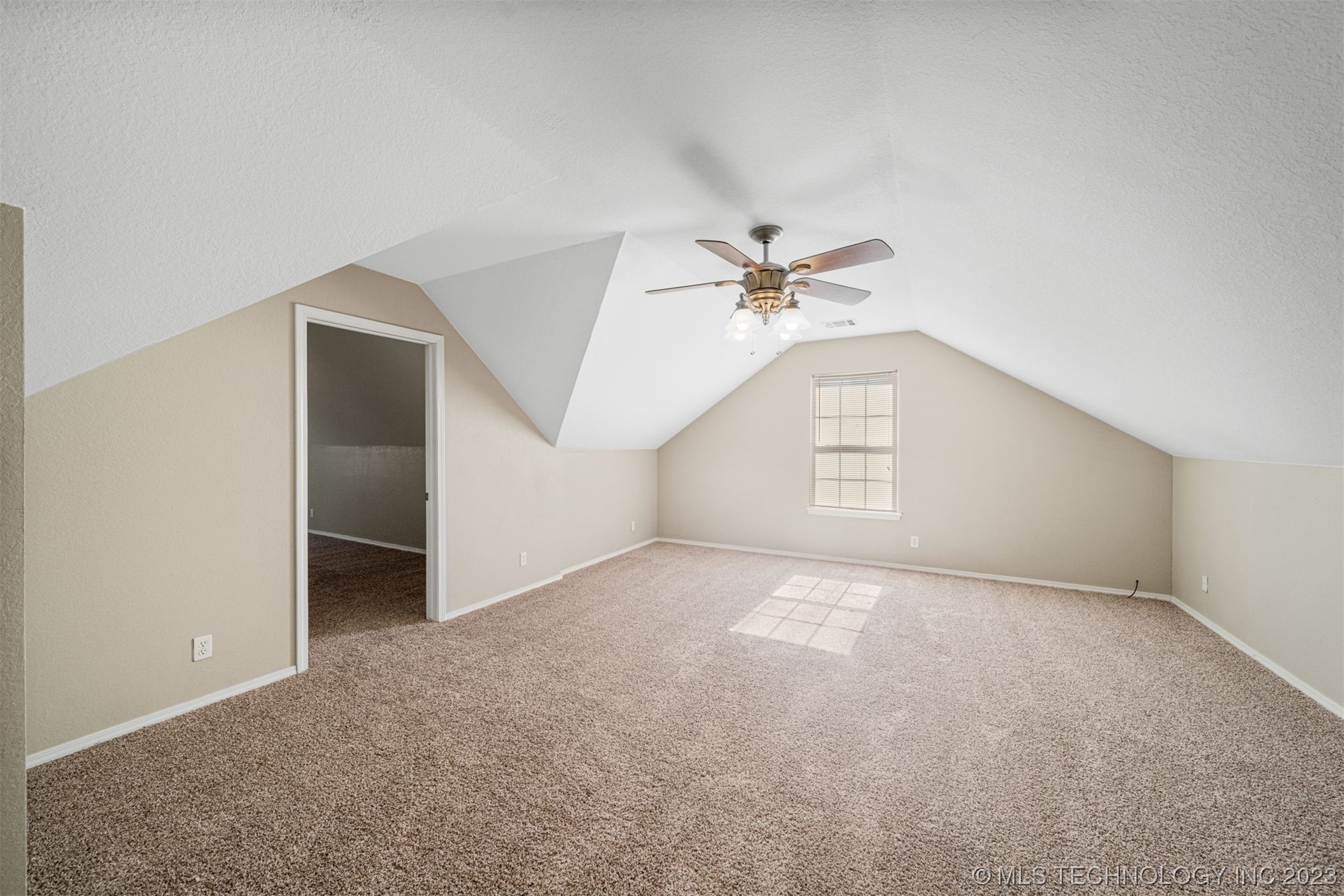 14024 S 261st East Avenue