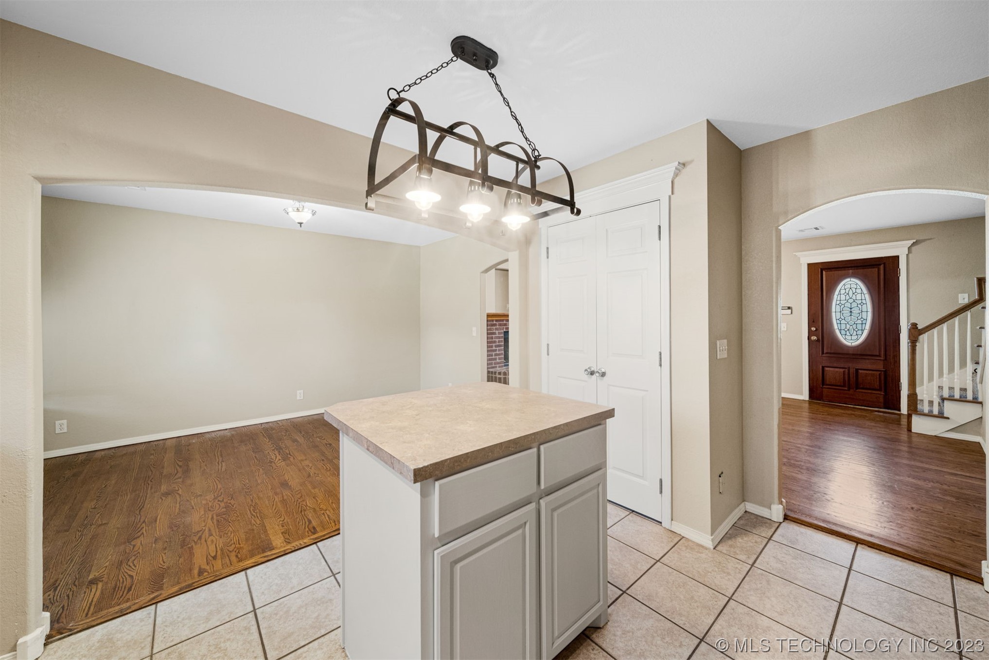 14024 S 261st East Avenue