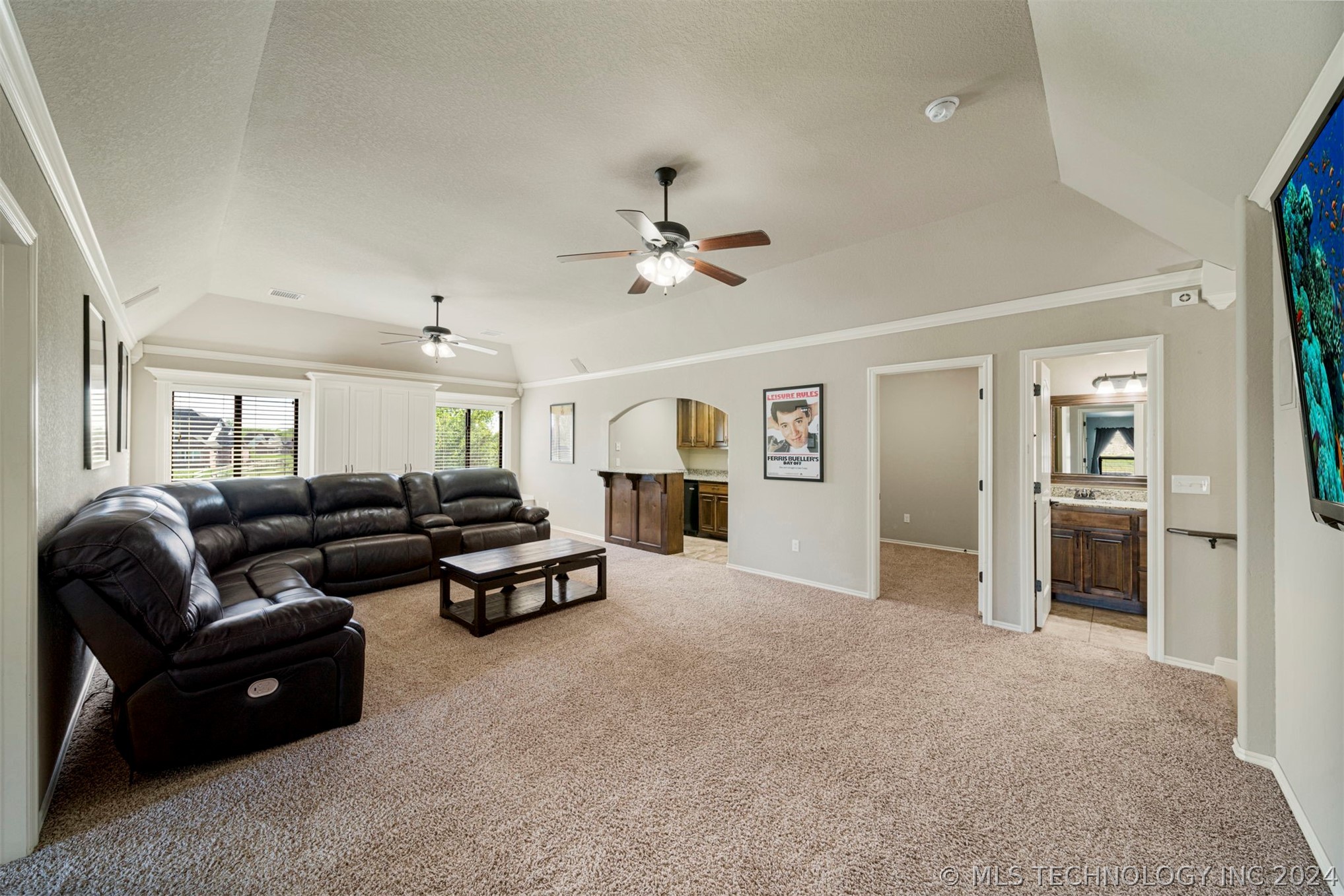 6412 N Twin Creeks Drive