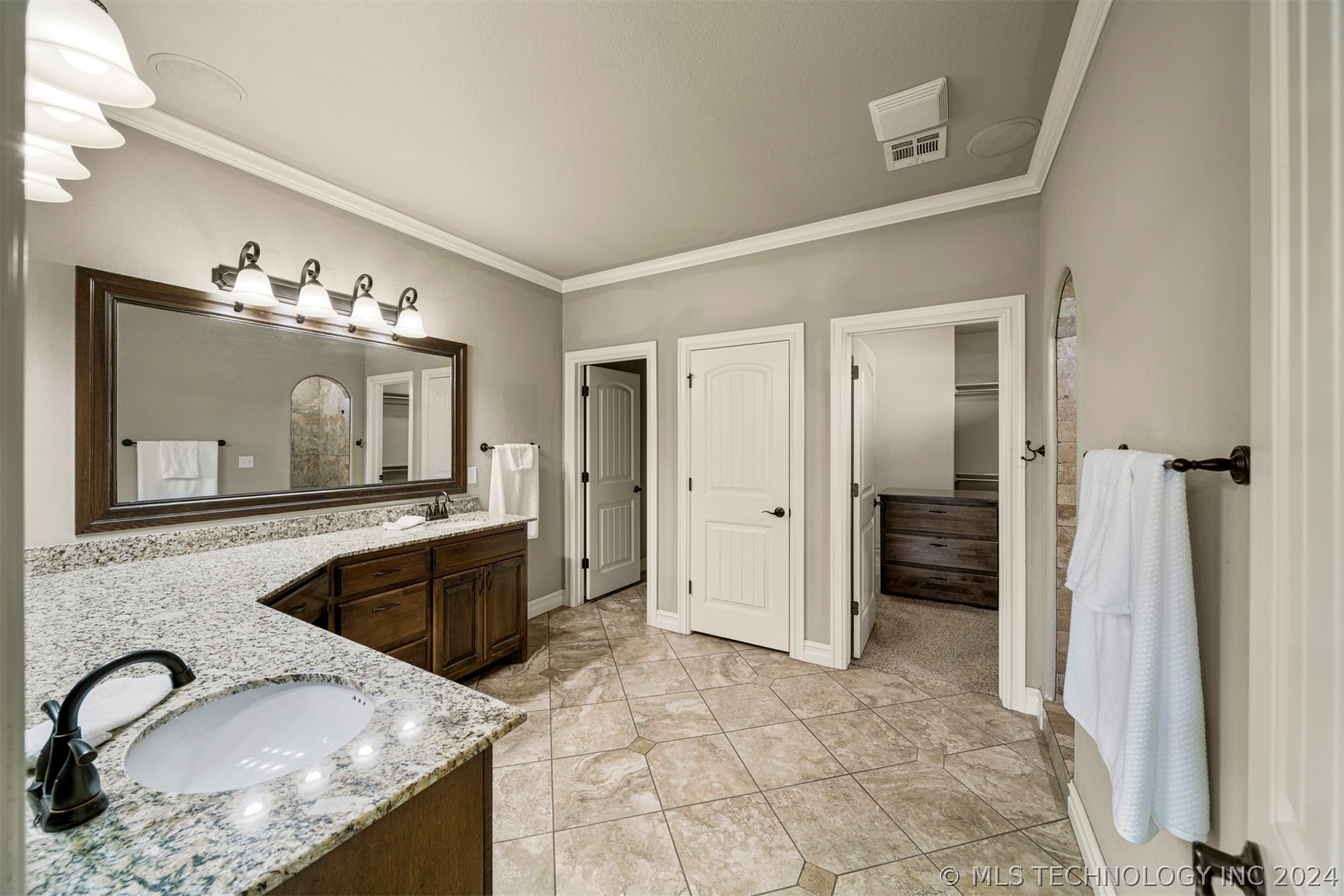 6412 N Twin Creeks Drive