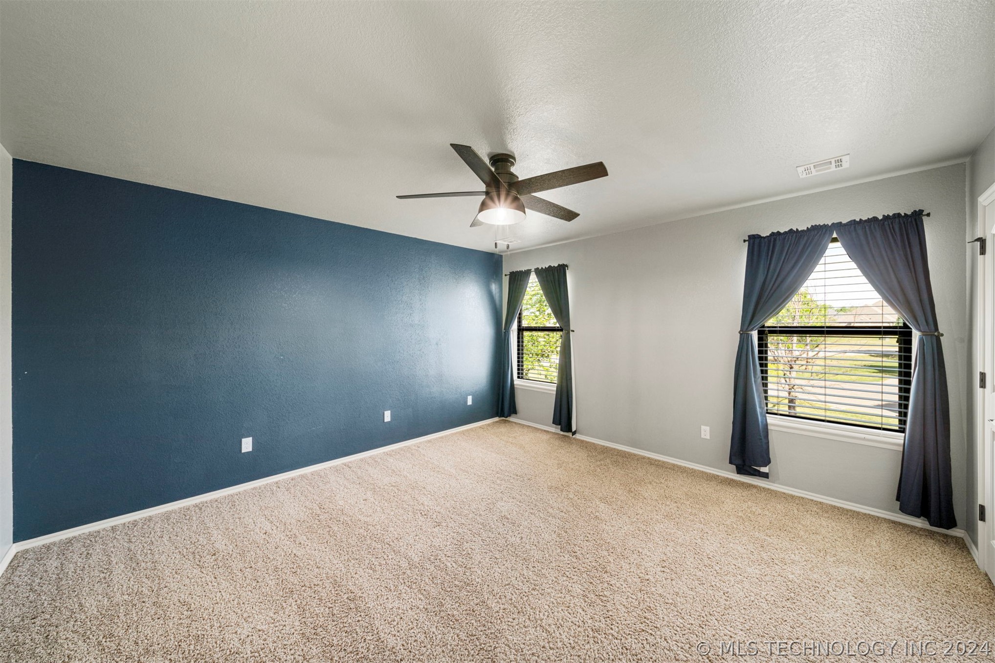 6412 N Twin Creeks Drive