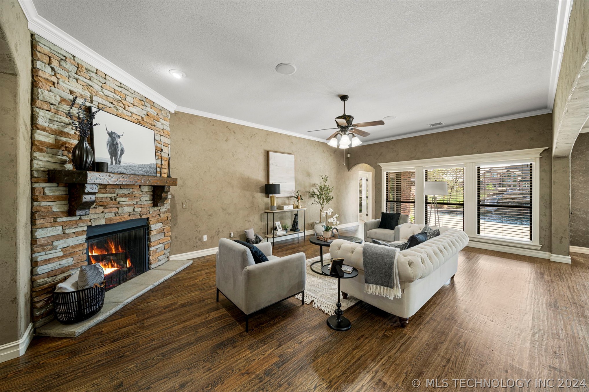 6412 N Twin Creeks Drive