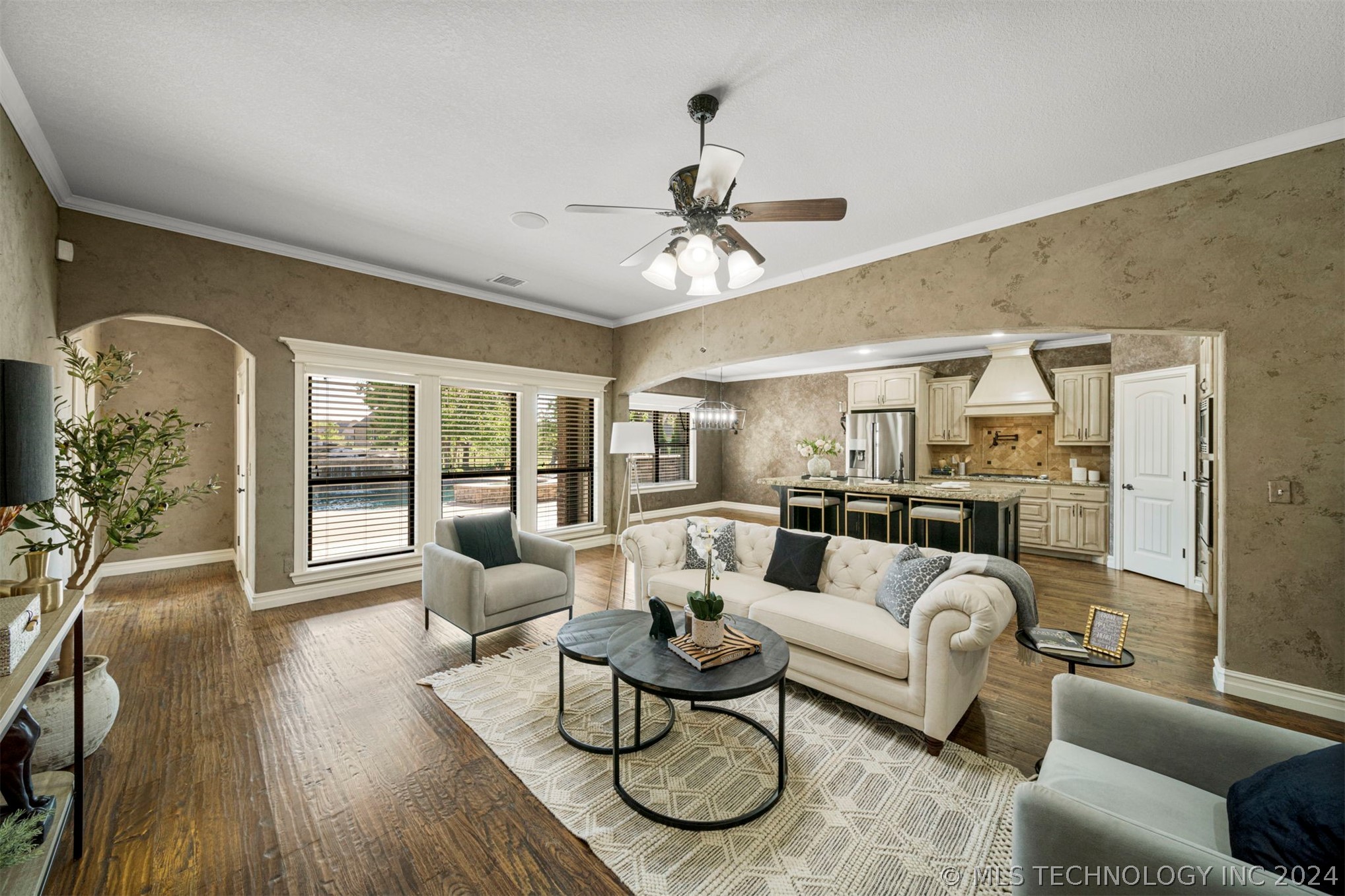 6412 N Twin Creeks Drive