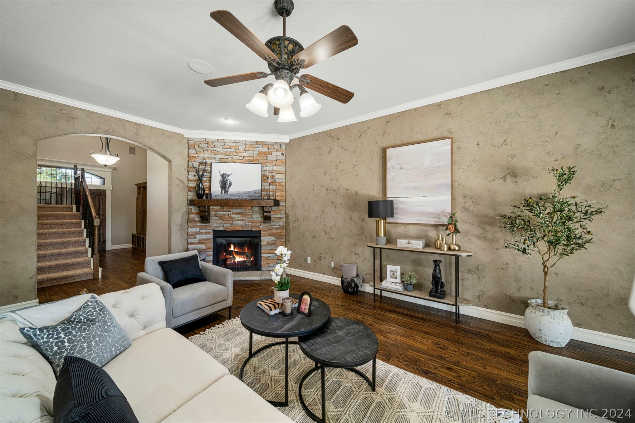 6412 N Twin Creeks Drive