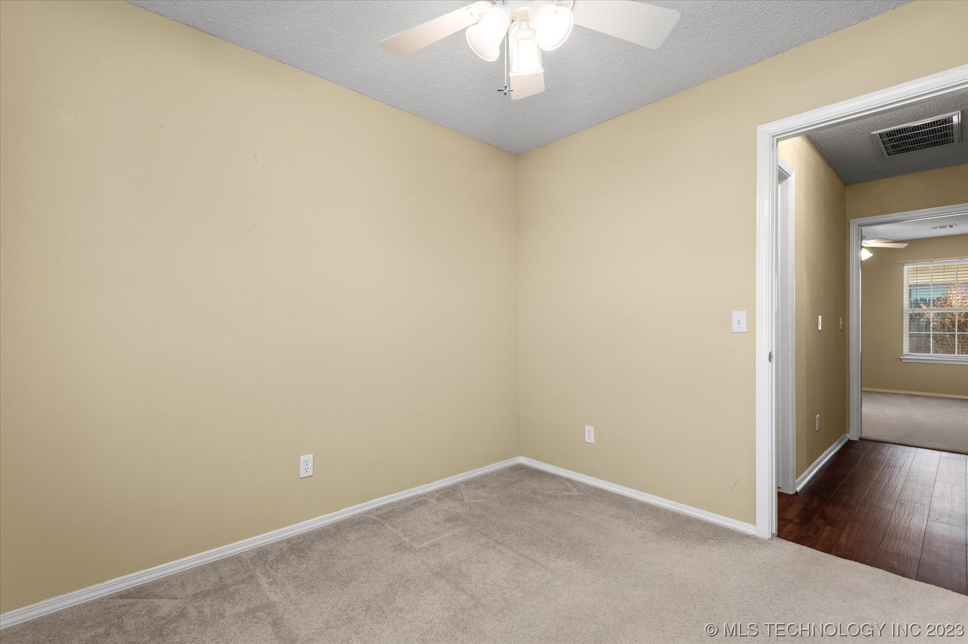 524 NE Elmhurst Avenue