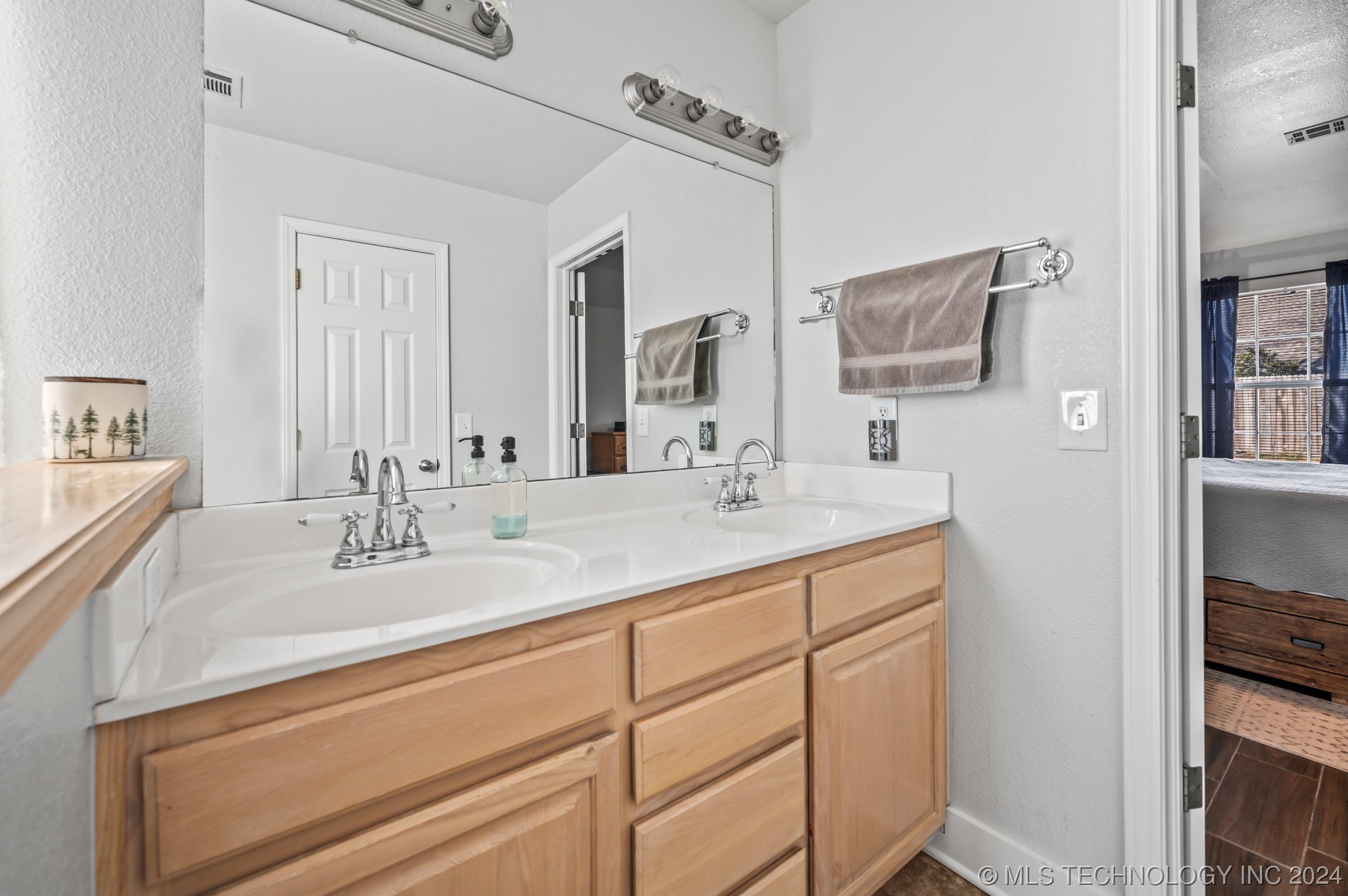 8027 Vintage Trace Drive