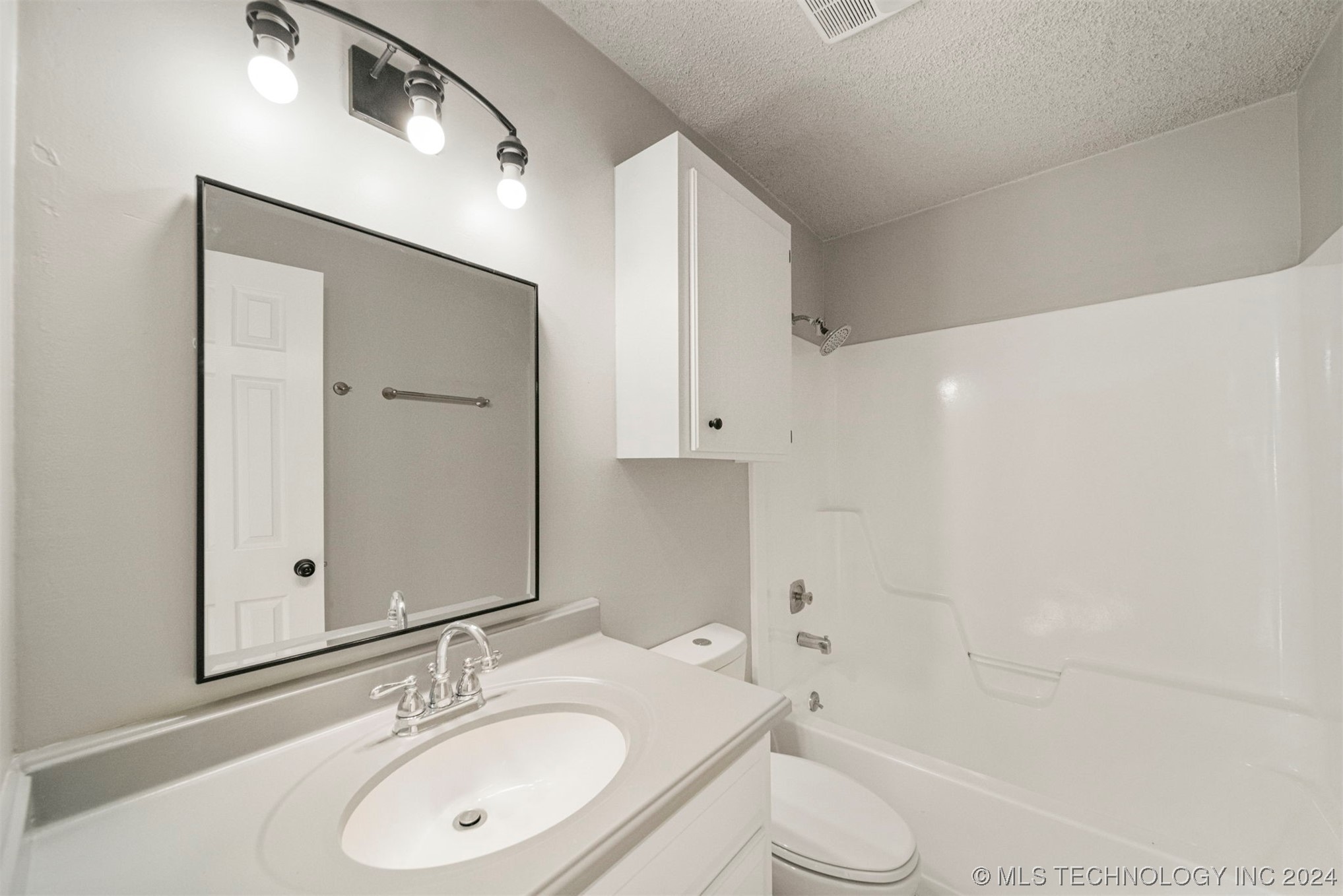 12008 E 88th Place N