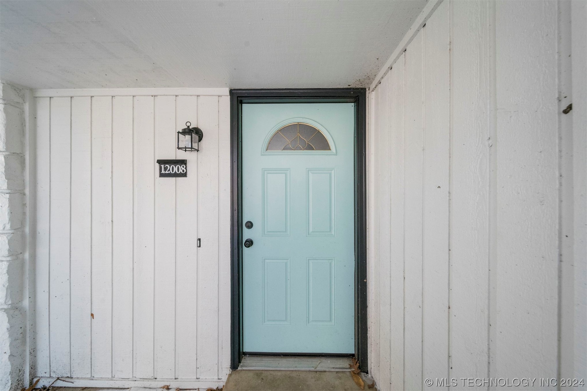 12008 E 88th Place N