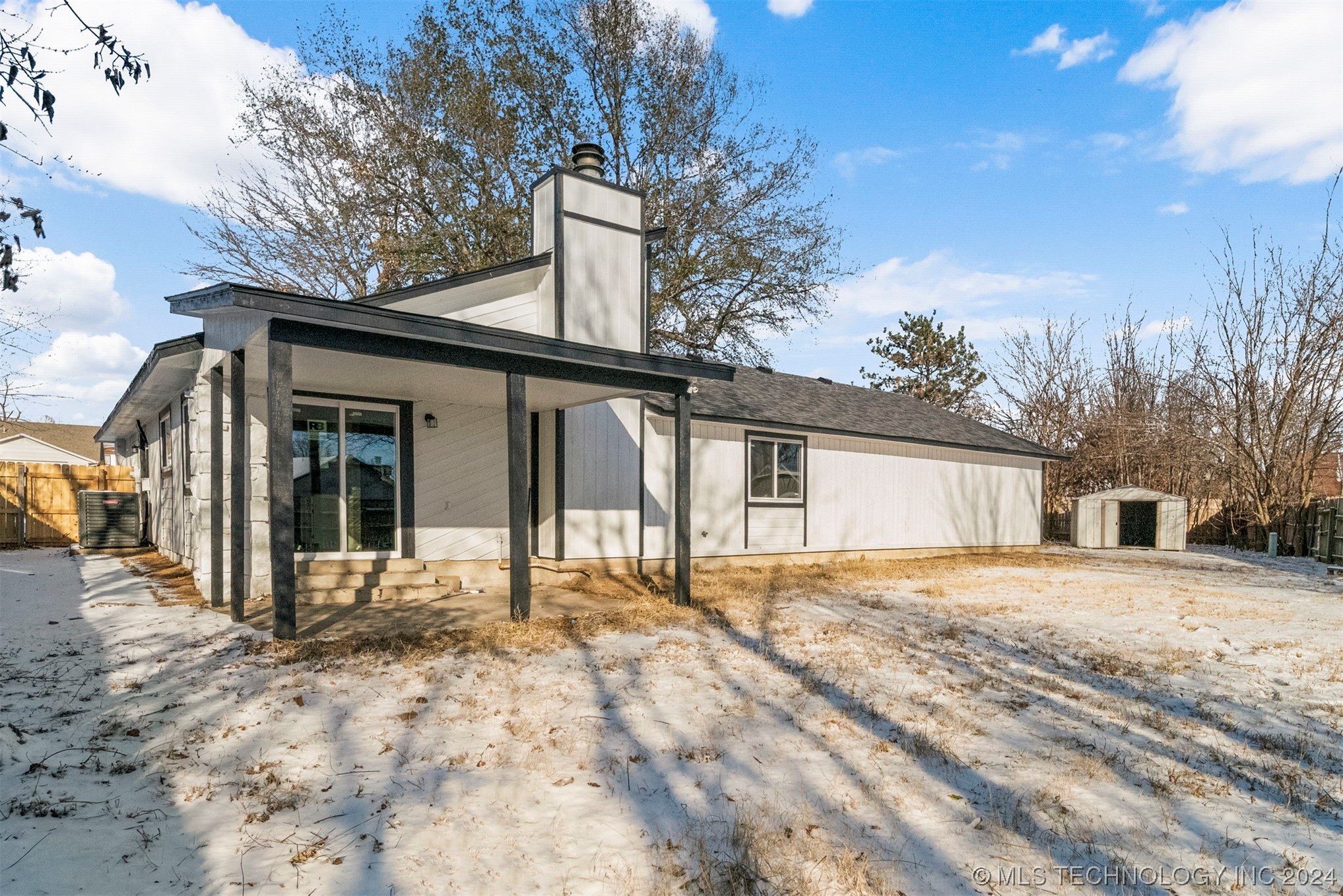 12008 E 88th Place N