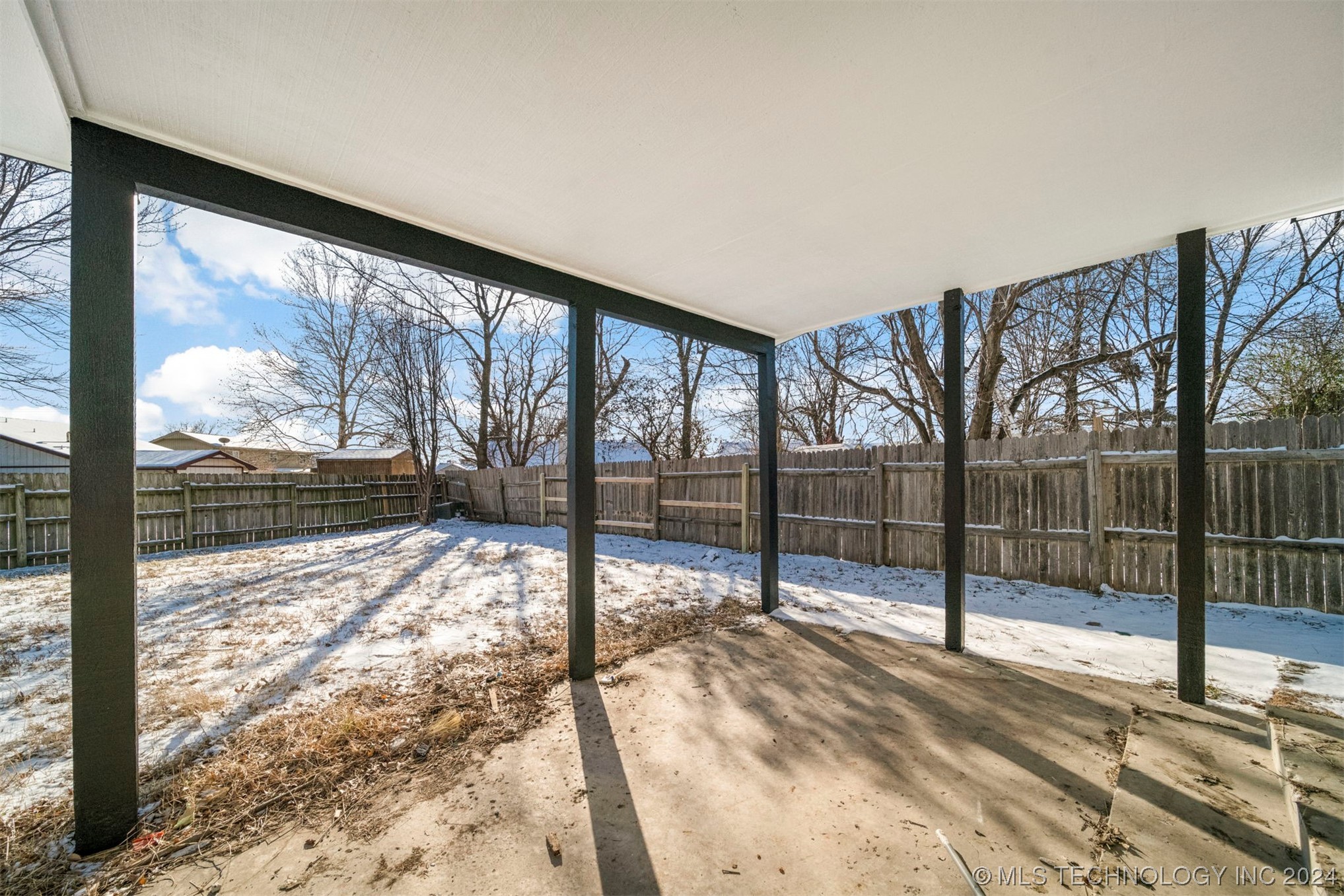 12008 E 88th Place N