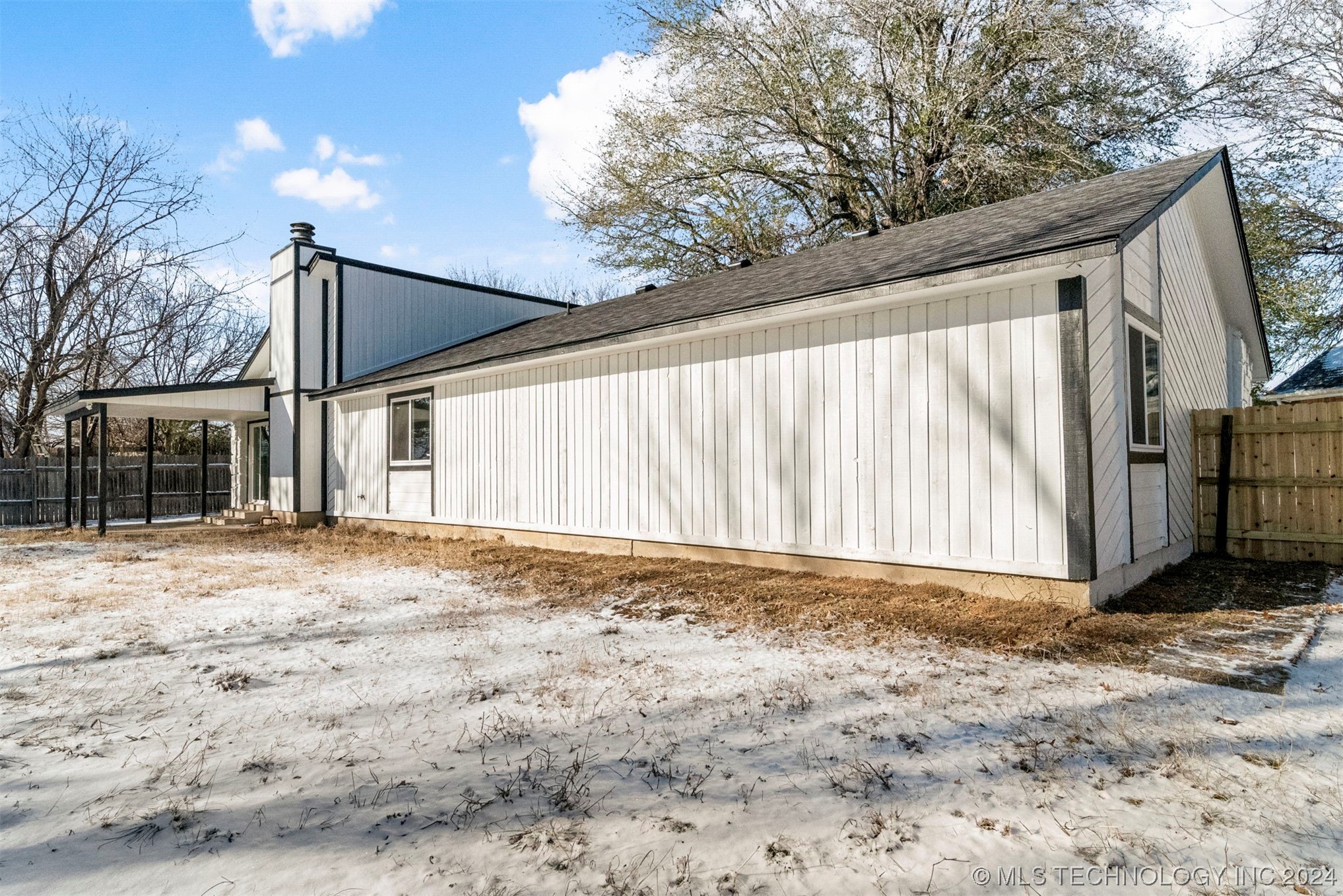 12008 E 88th Place N