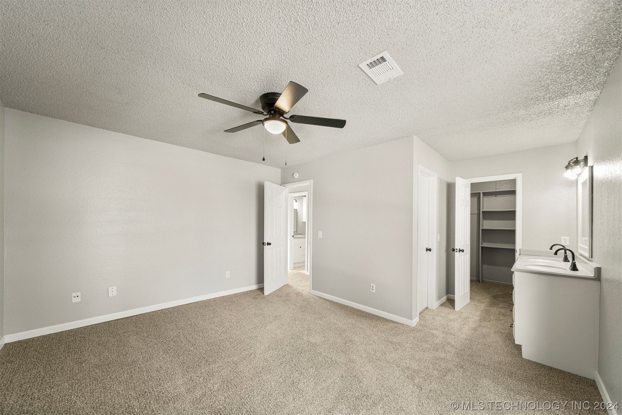 12008 E 88th Place N